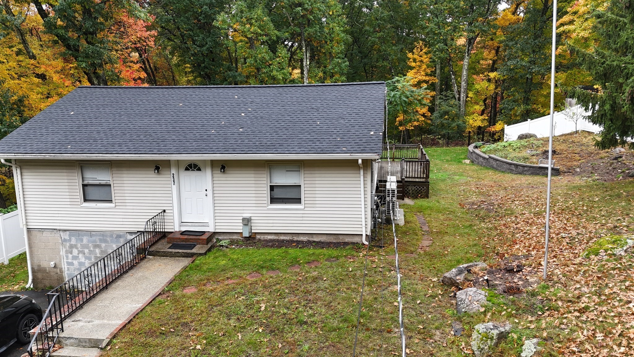 237 River Road, Tewksbury, MA 01876 — photo 2