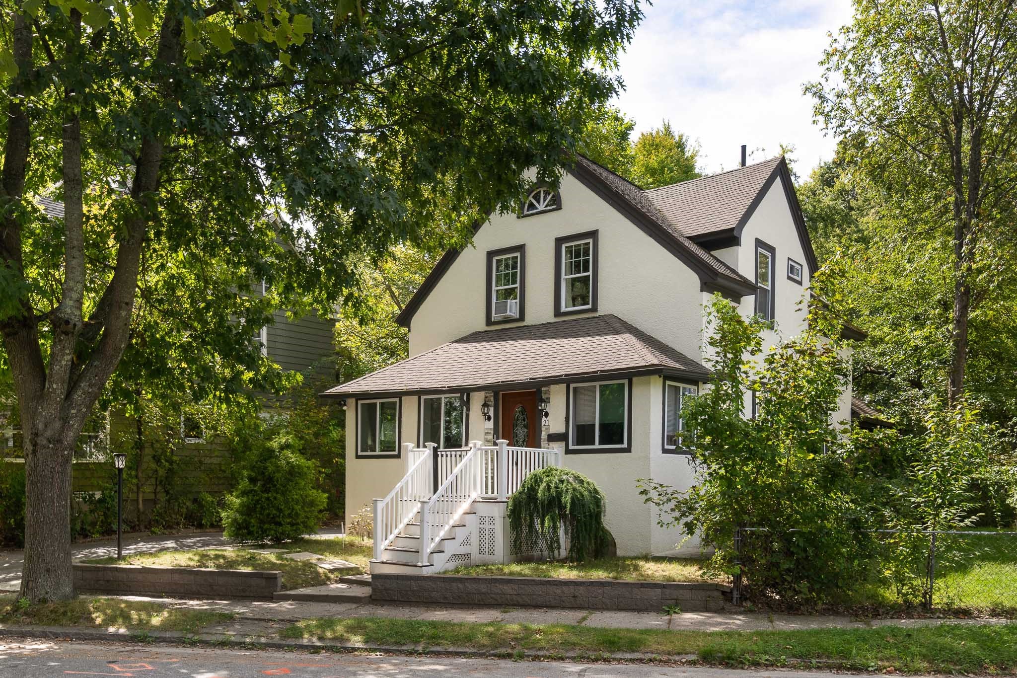 21 Englewood Ave — photo