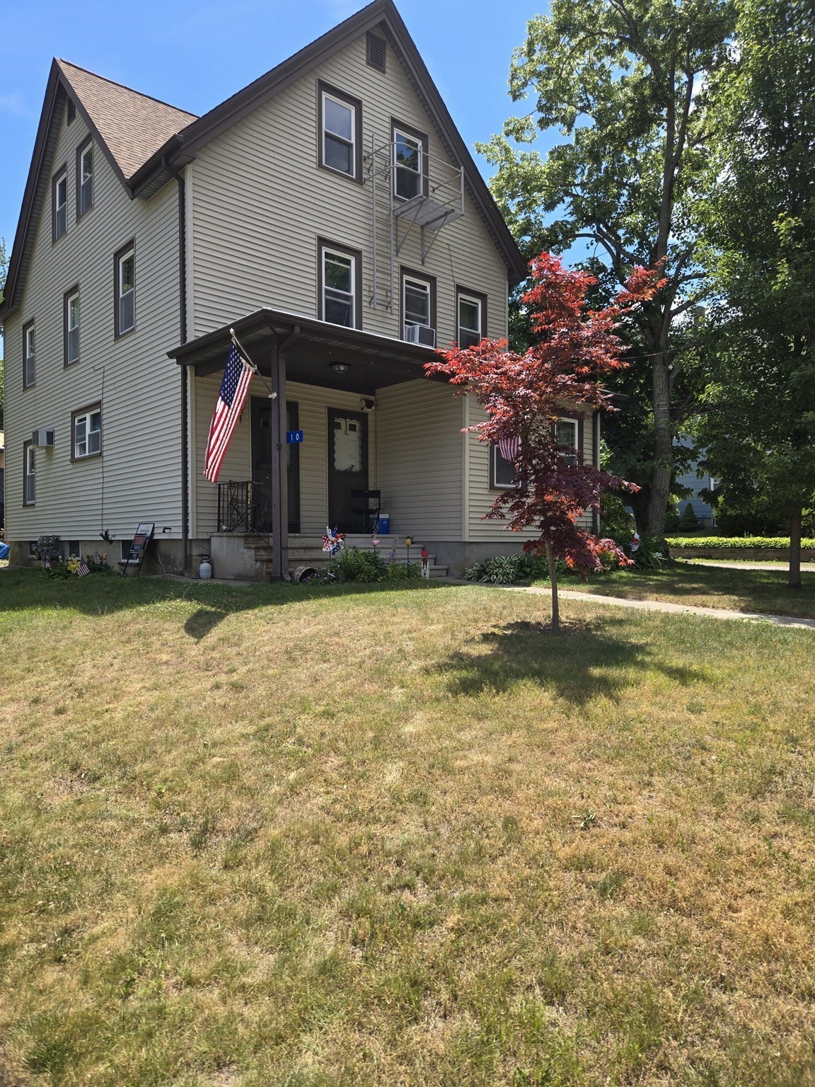 10 Pinehill St. #2 — photo