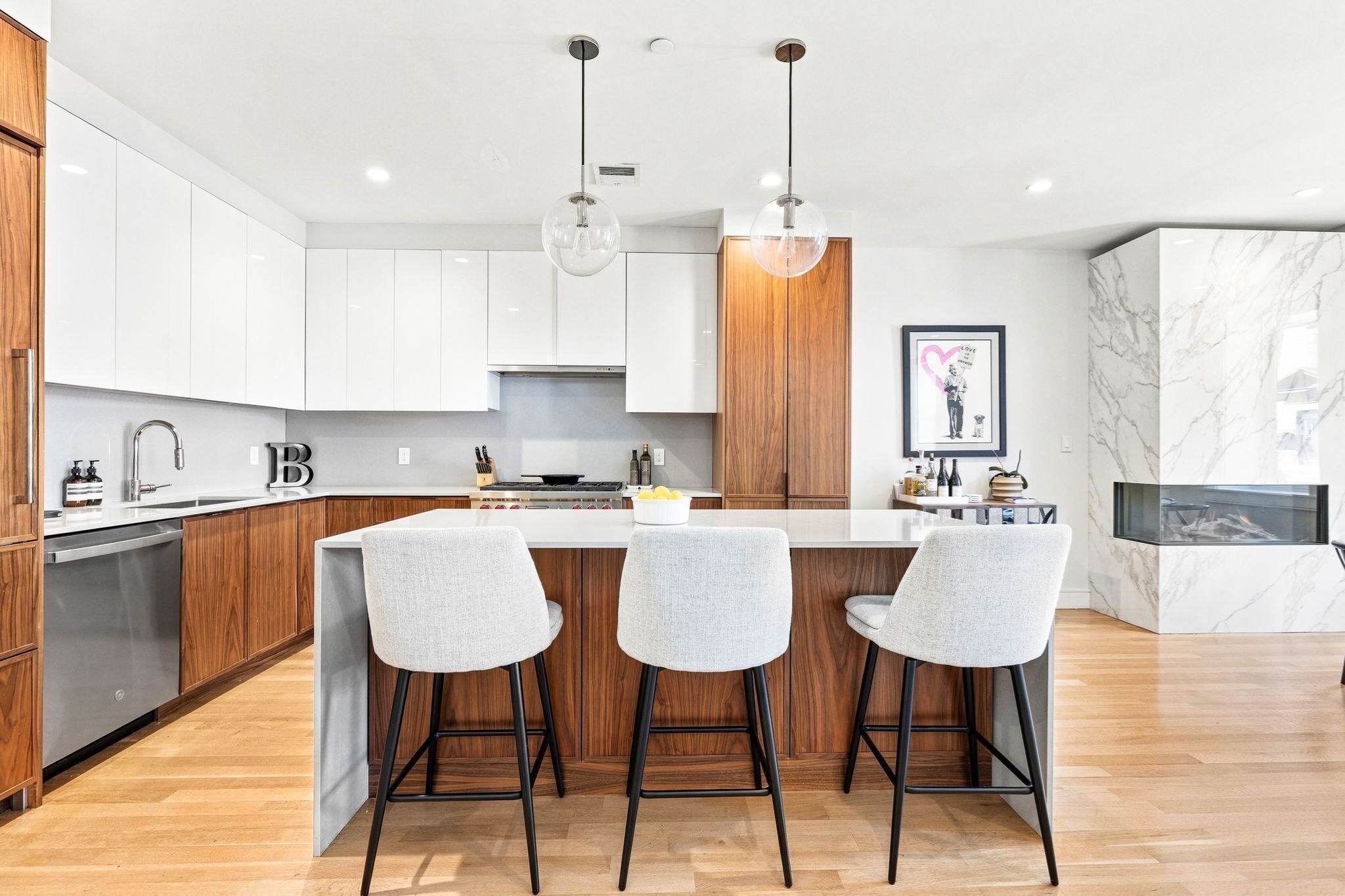 10 Gloucester St #3 — photo