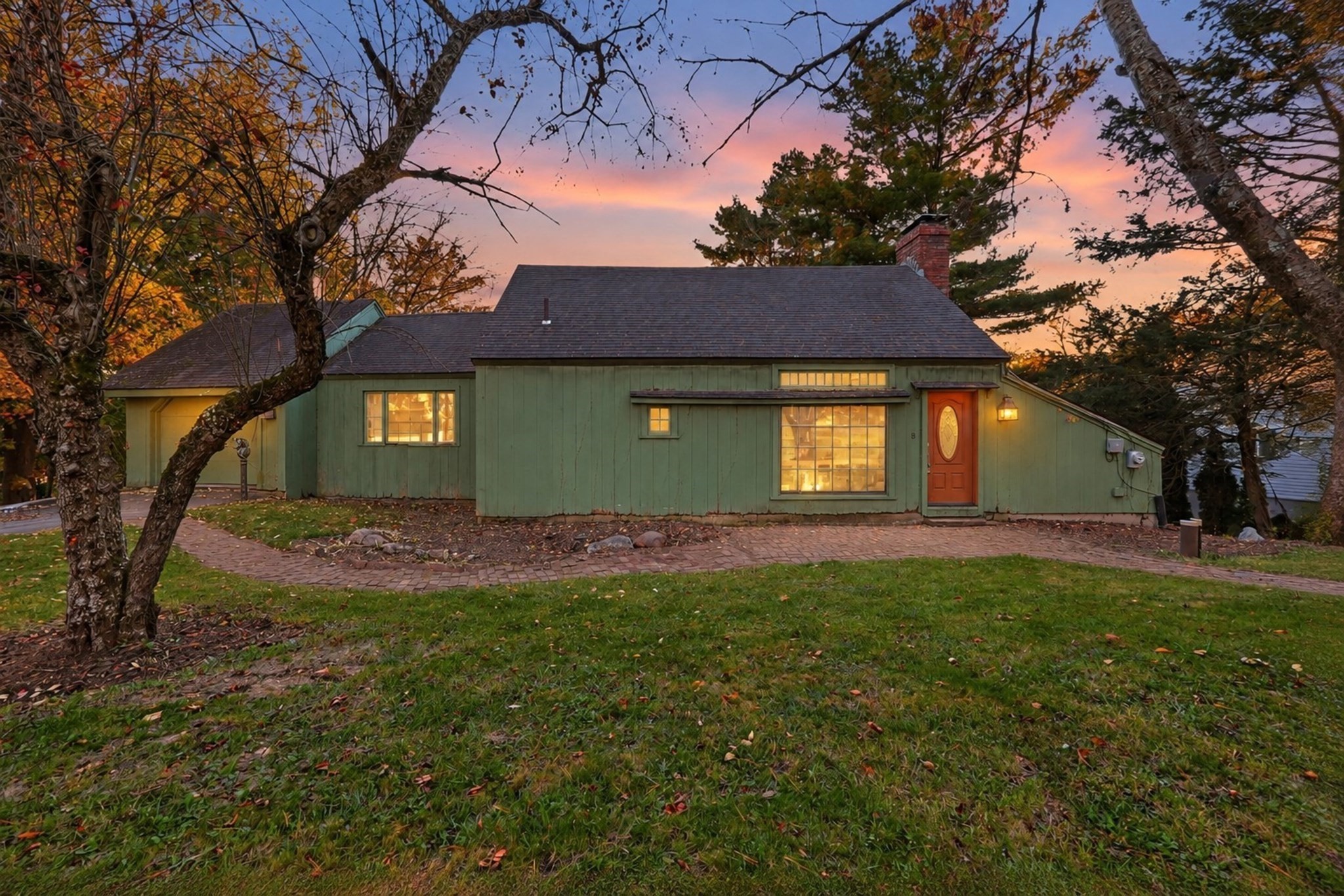 8 Pumpkin Ln — photo