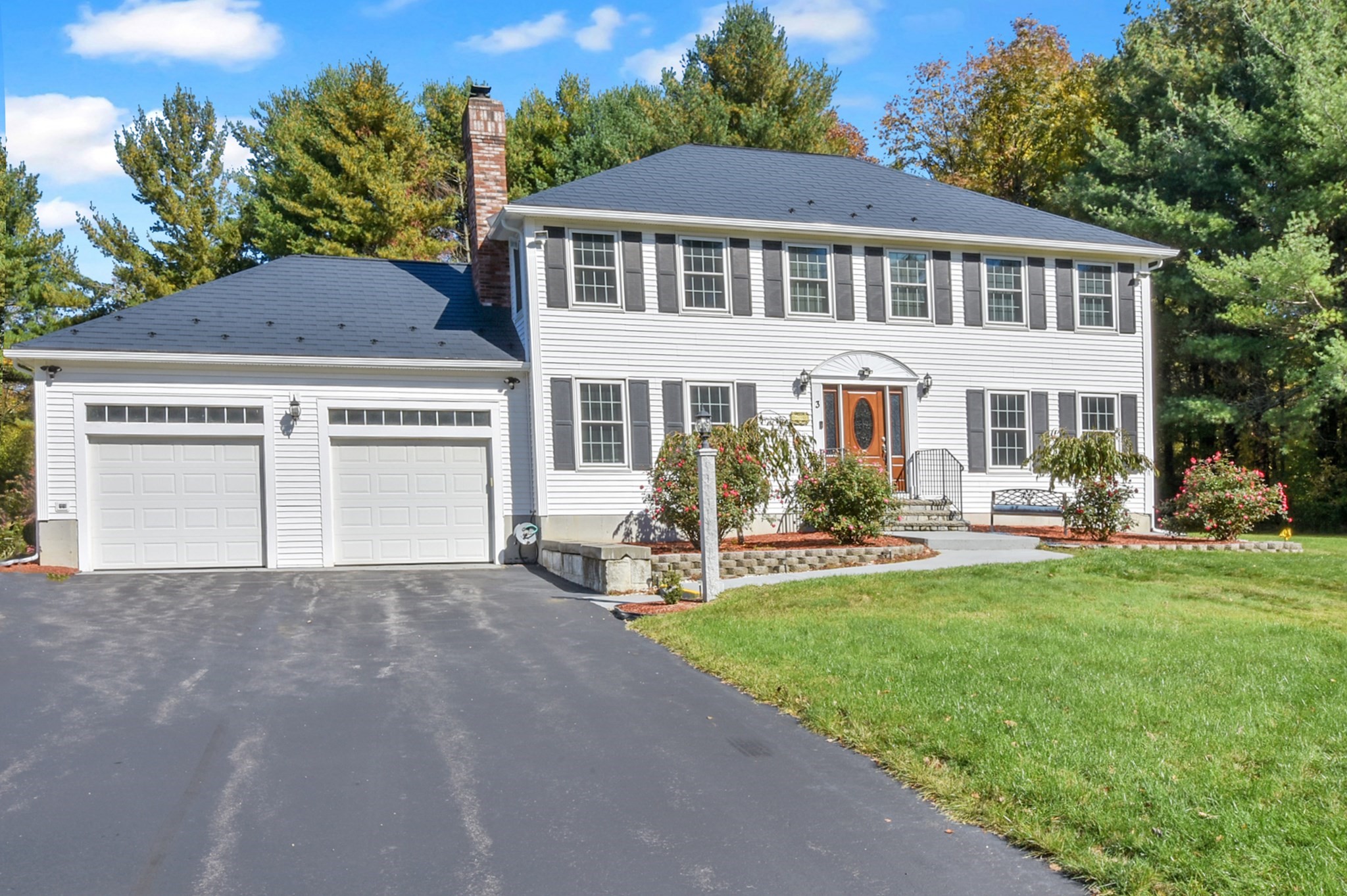 3 Natalie Cir — photo