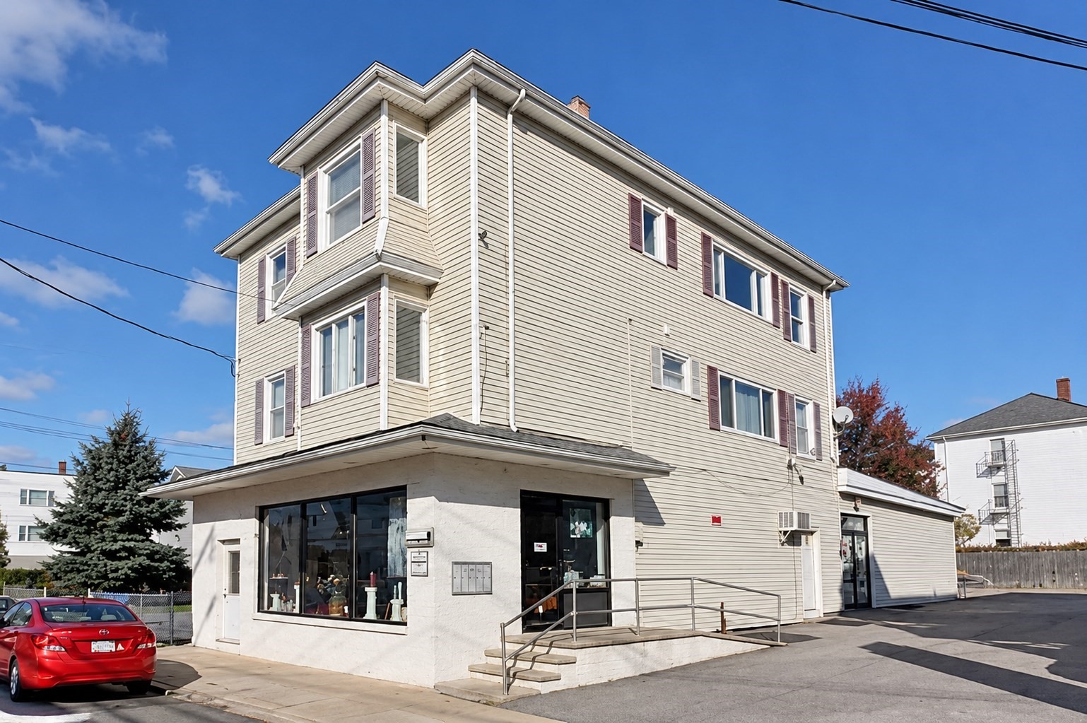 198 Brightman St #3 — photo