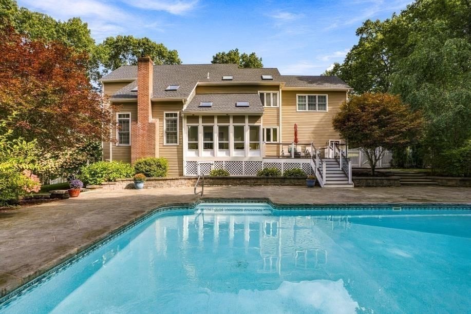 30 Juniper Road, Upton, MA 01568 — photo 3