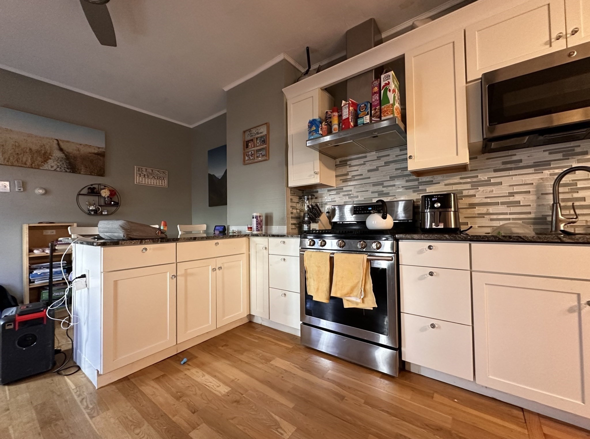 25 Clarence St #1 — photo