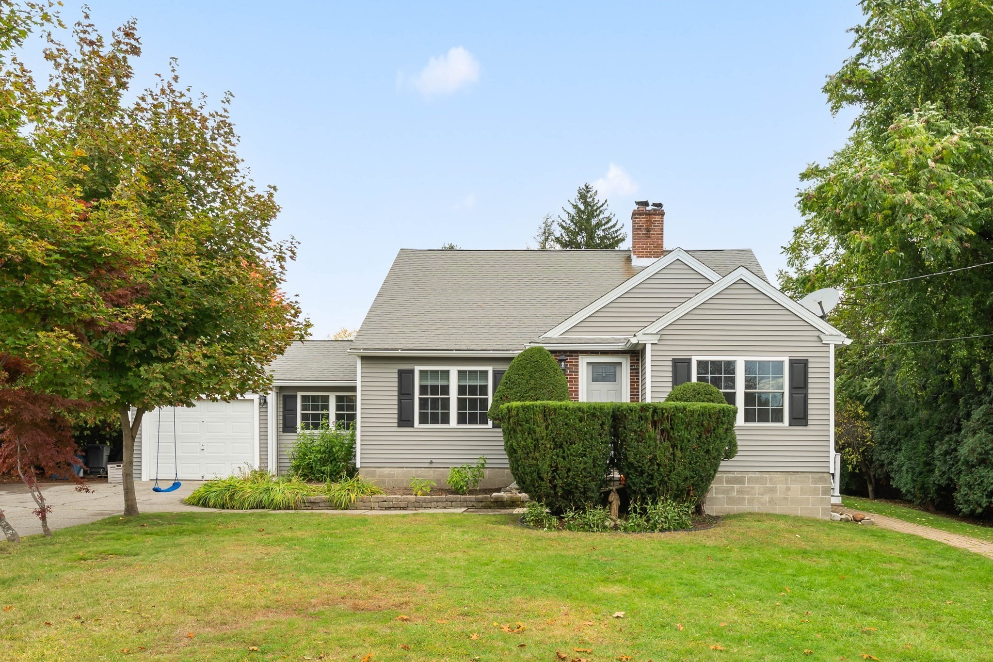6 Dixfield Rd — photo