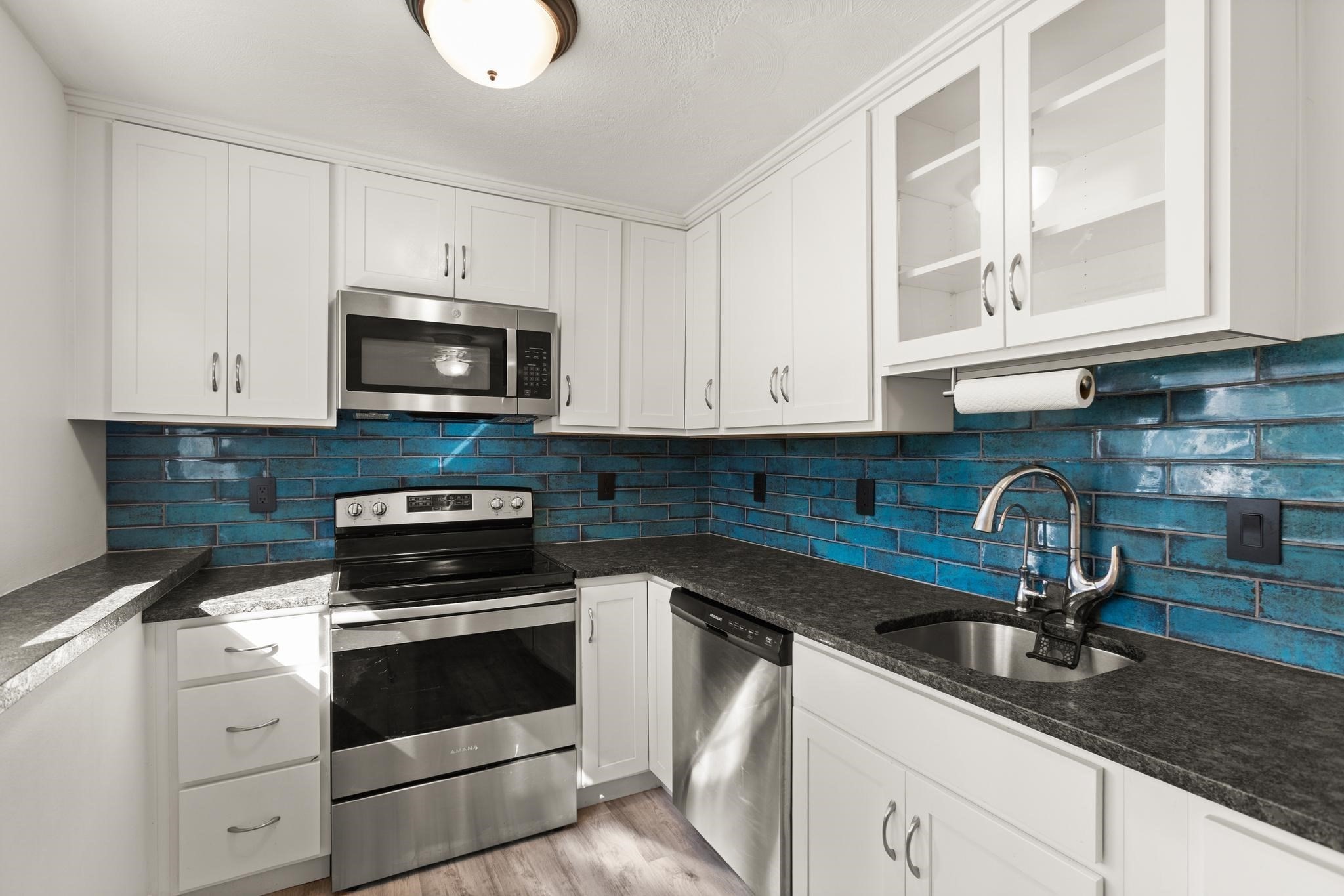 16 Appleton Park #C1 — photo
