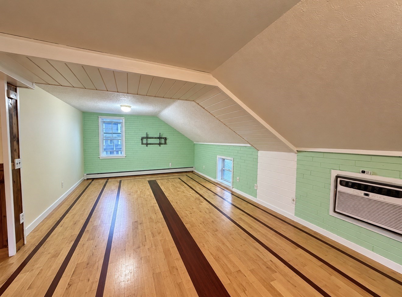 45 Thompson St #2 — photo