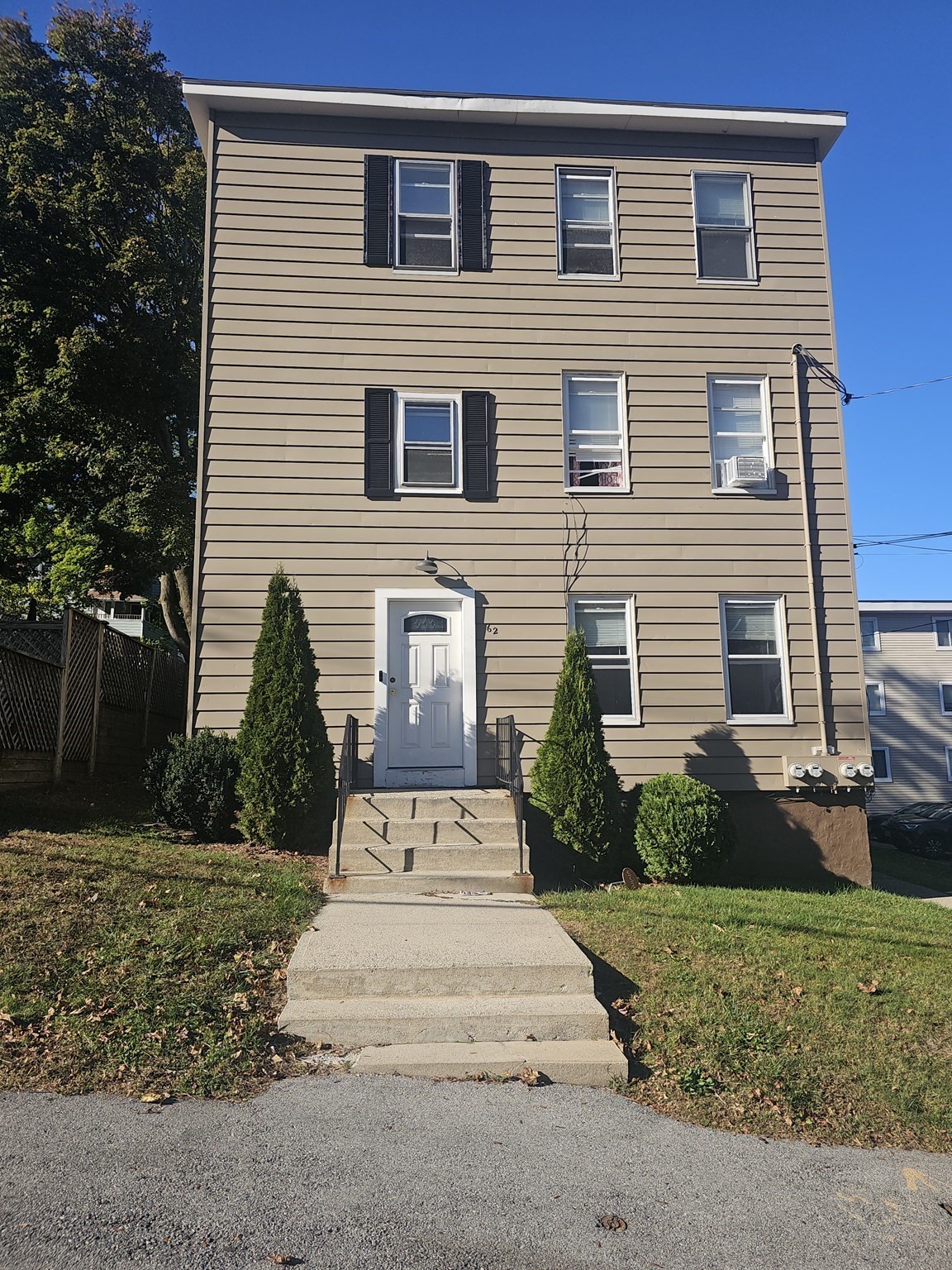 62 Whipple St #1 — photo