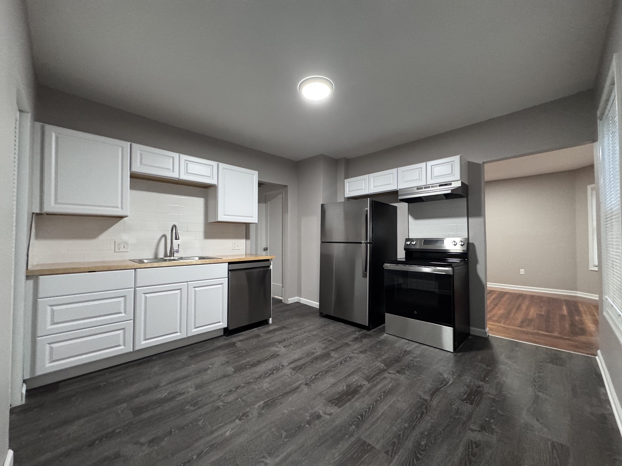 97-99 Grover St #2 — photo