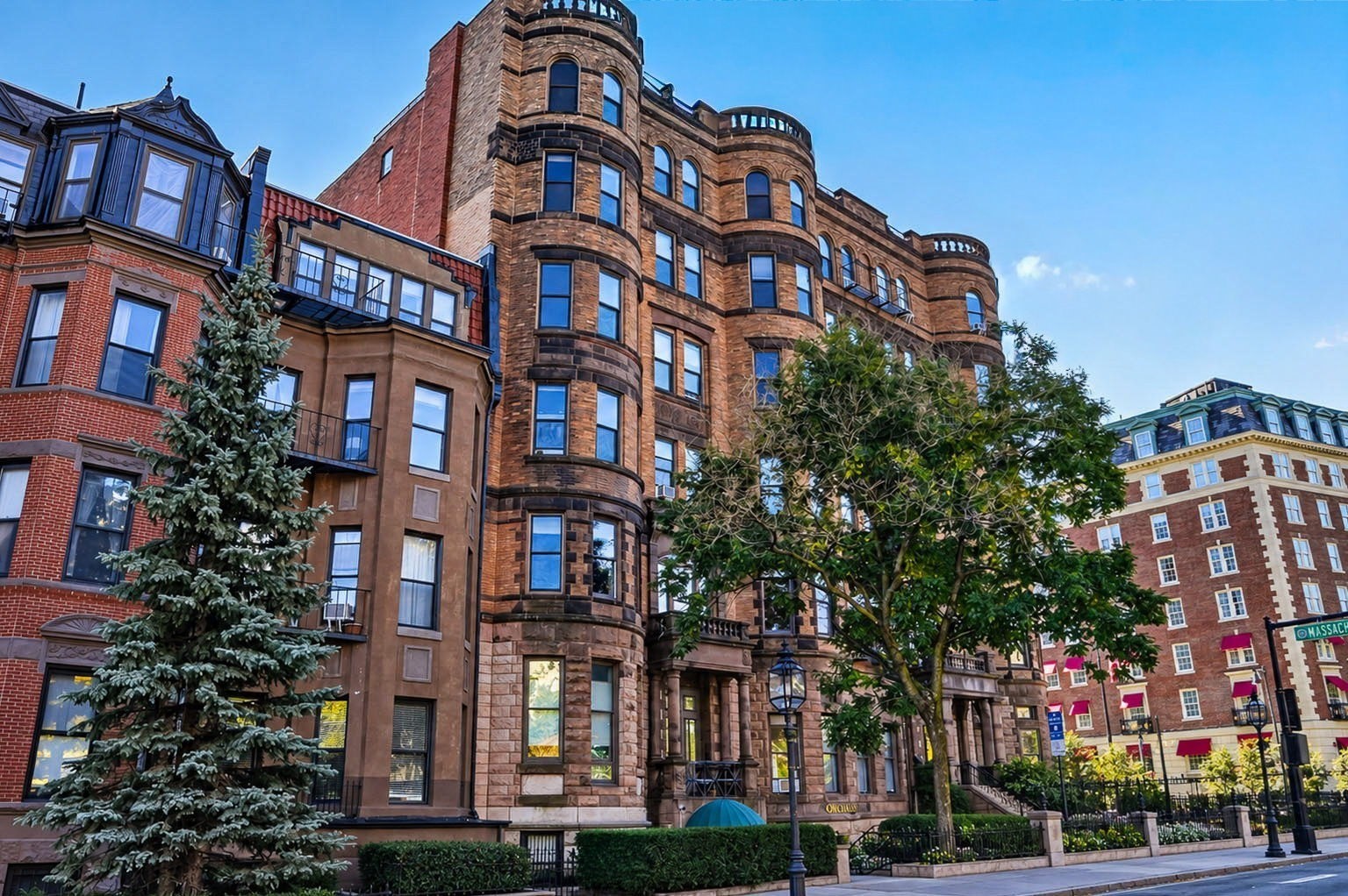 362 Commonwealth Ave #4D — photo