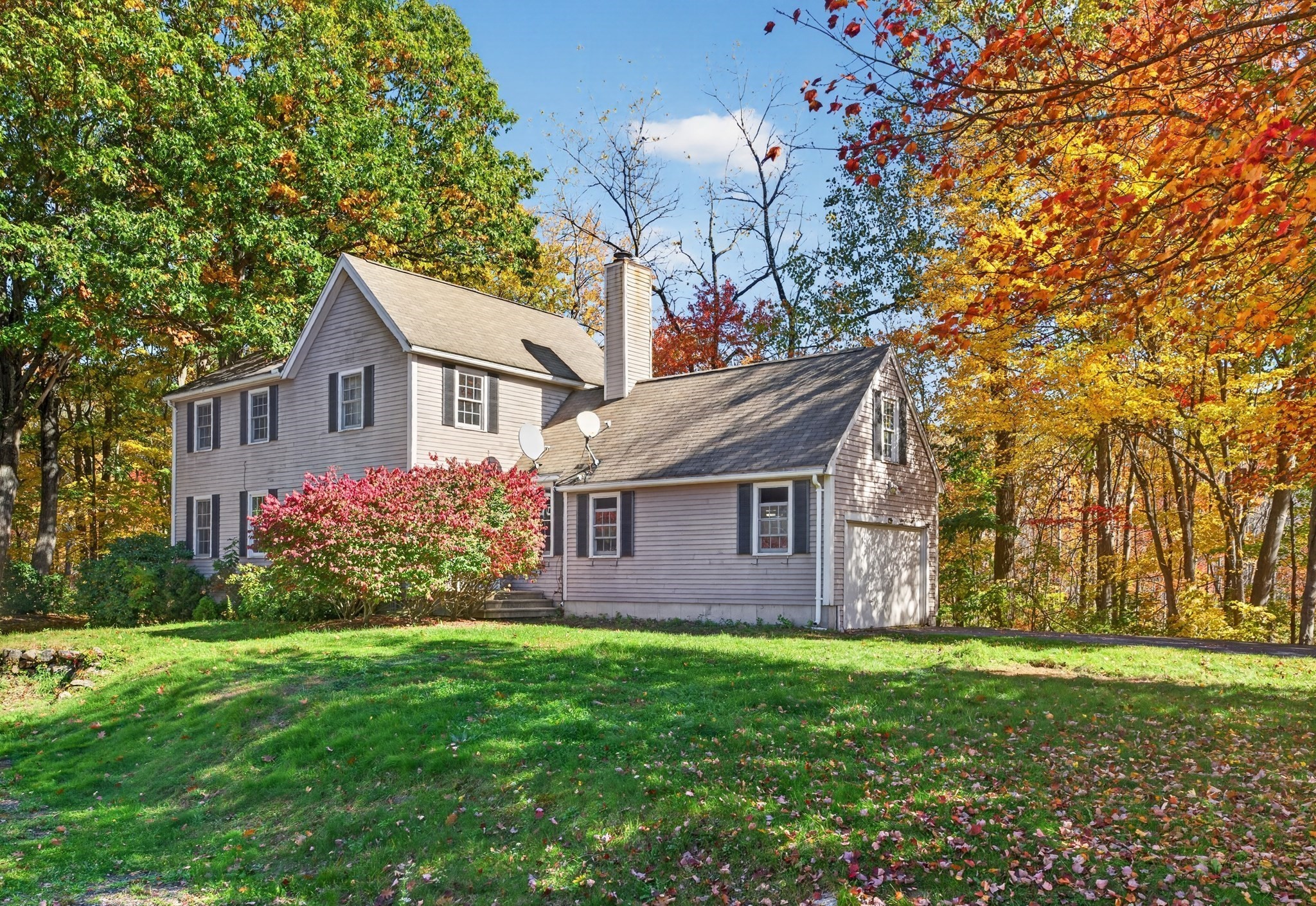 9 Arbor Drive — photo