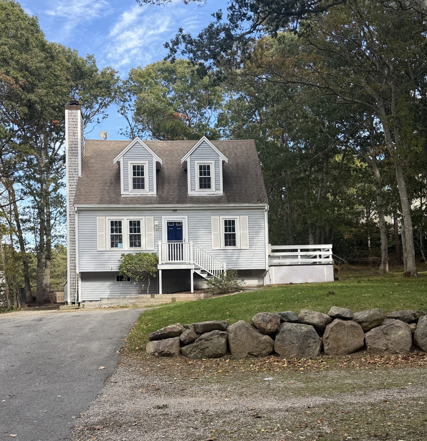 174 S Yarmouth Rd — photo