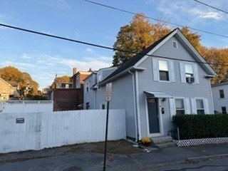 18 Morris — photo
