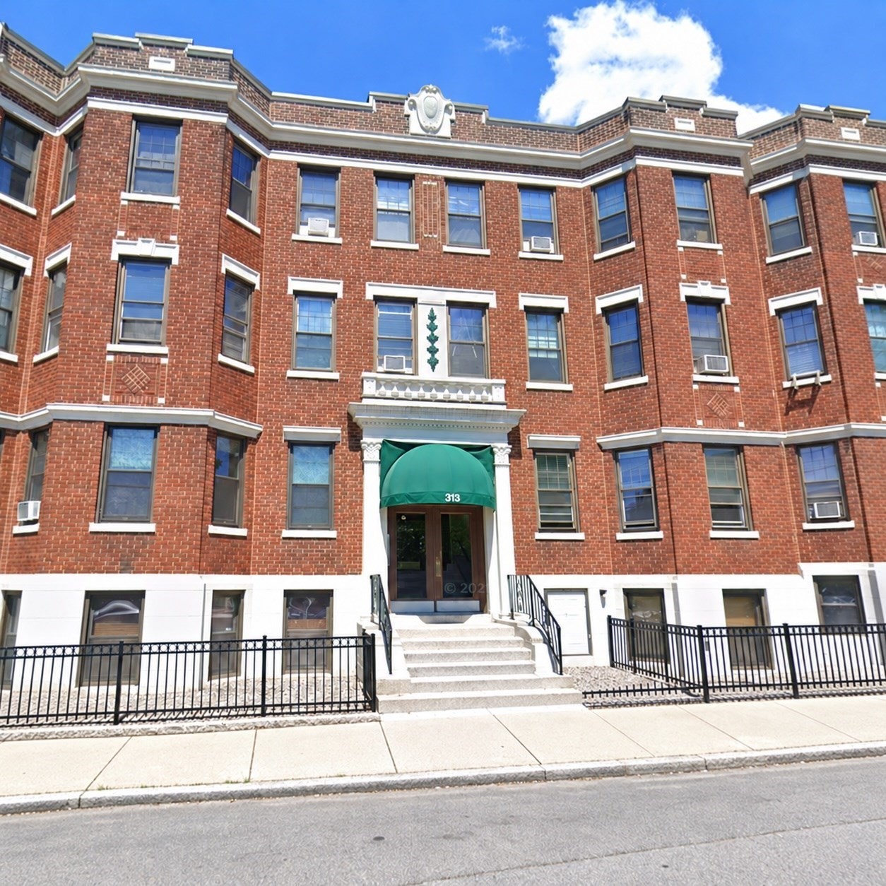 313 Allston St #B1 — photo