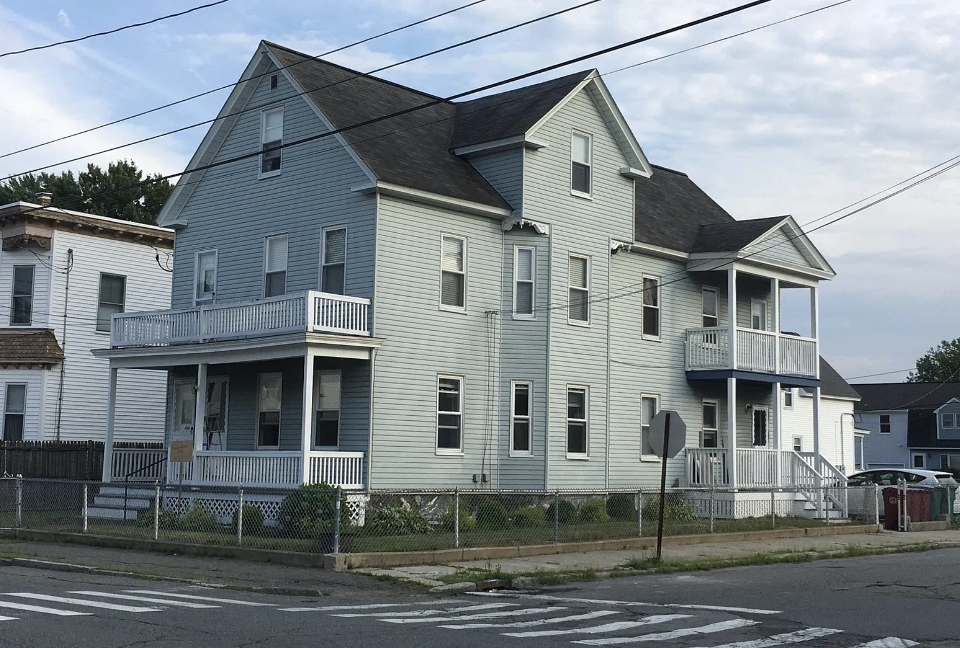 274 University Ave #2 — photo