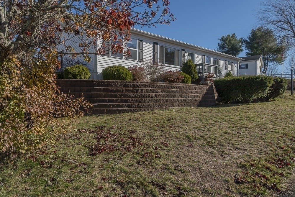 9 Headlands Dr — photo