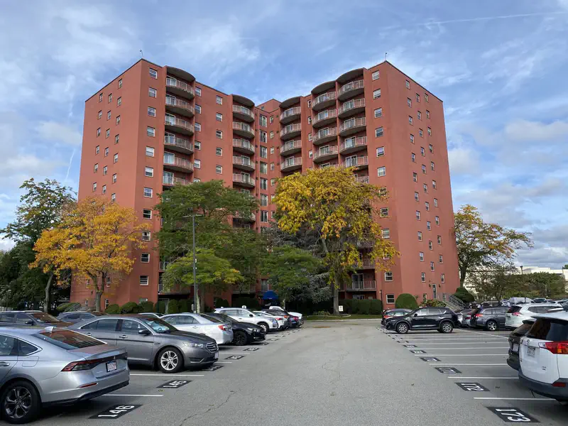 115 W Squantum St #507 — photo