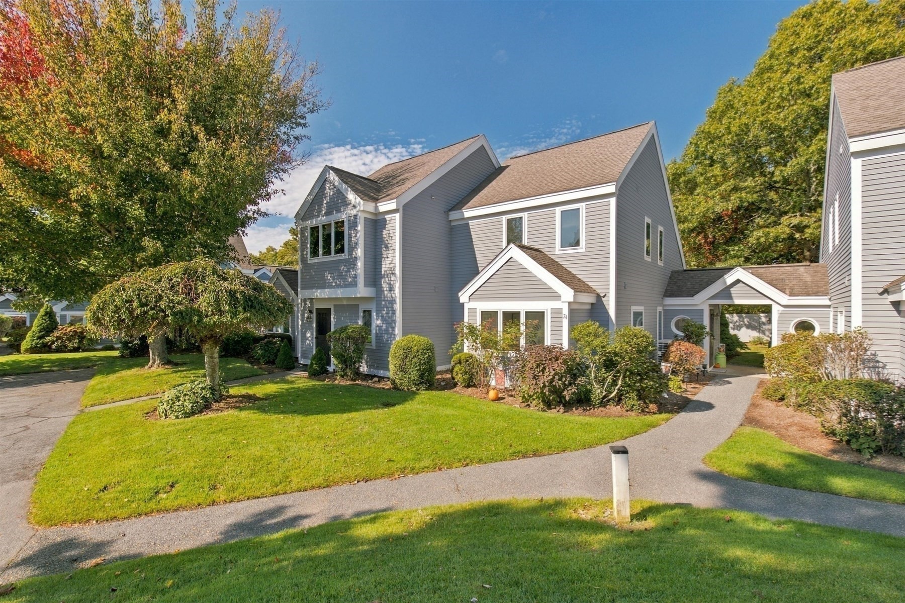 74 Howland Cir #74 — photo
