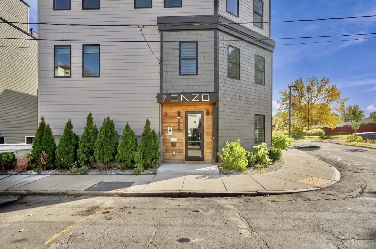37 Horace Street #301 — photo