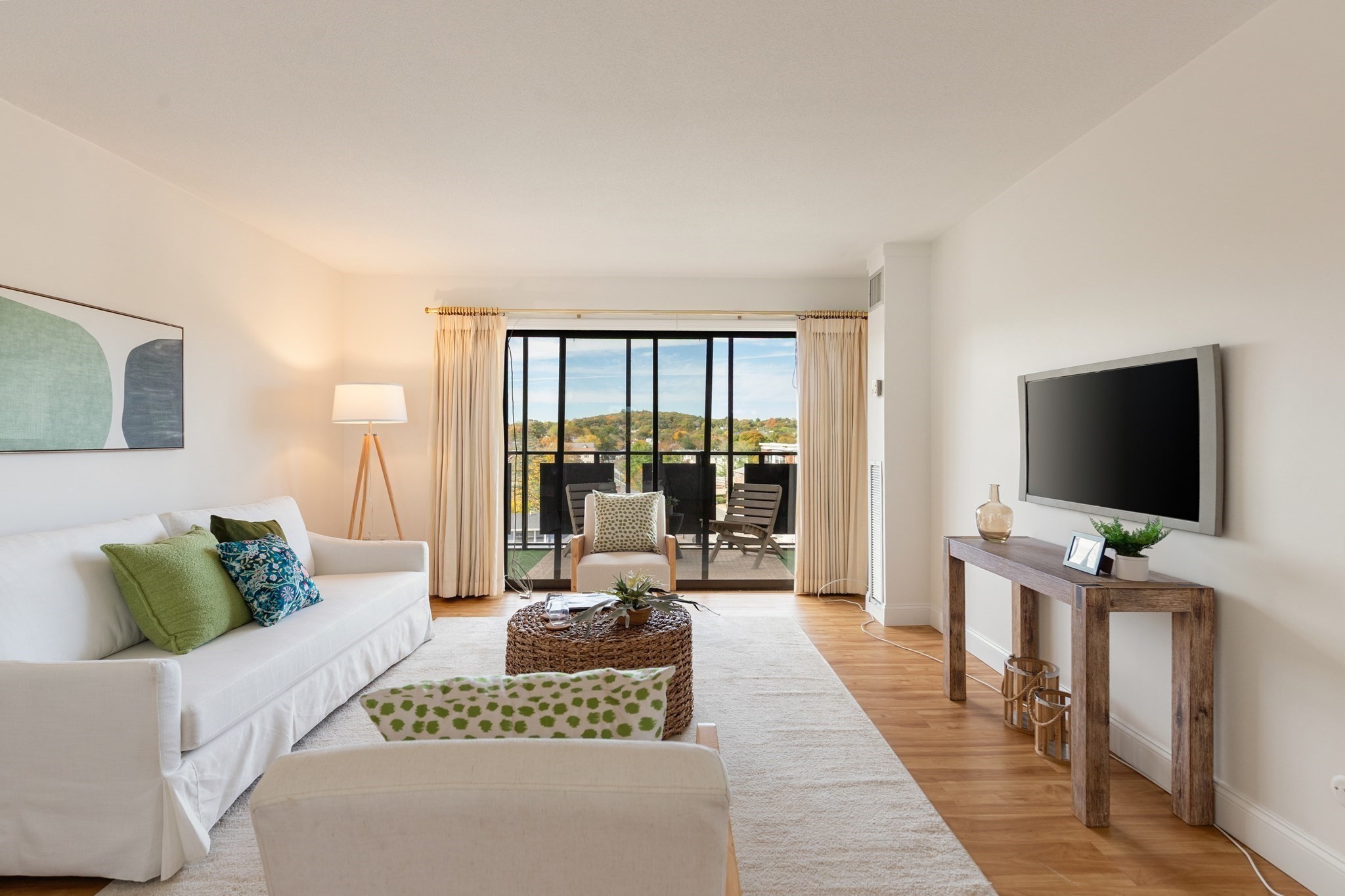 990 Massachusetts Ave #73 — photo