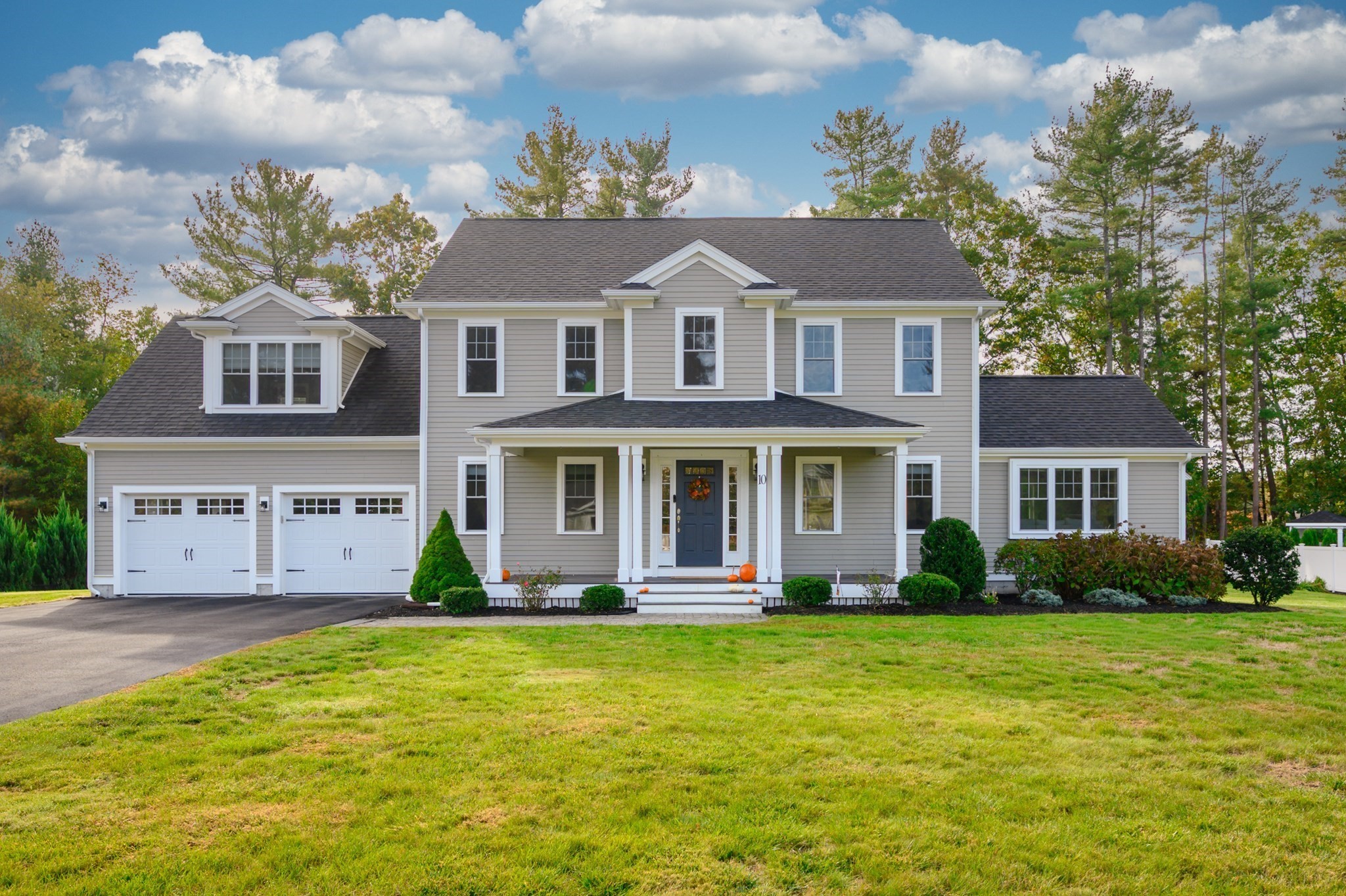 10 Wood Hollow — photo
