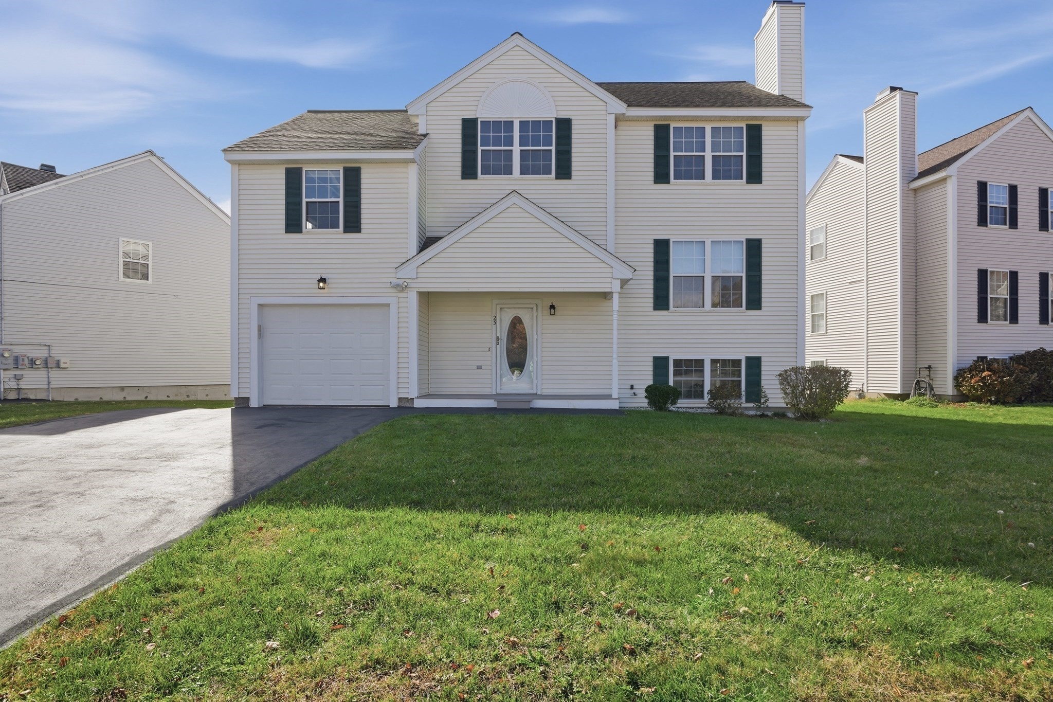 23 Nadine Ln — photo