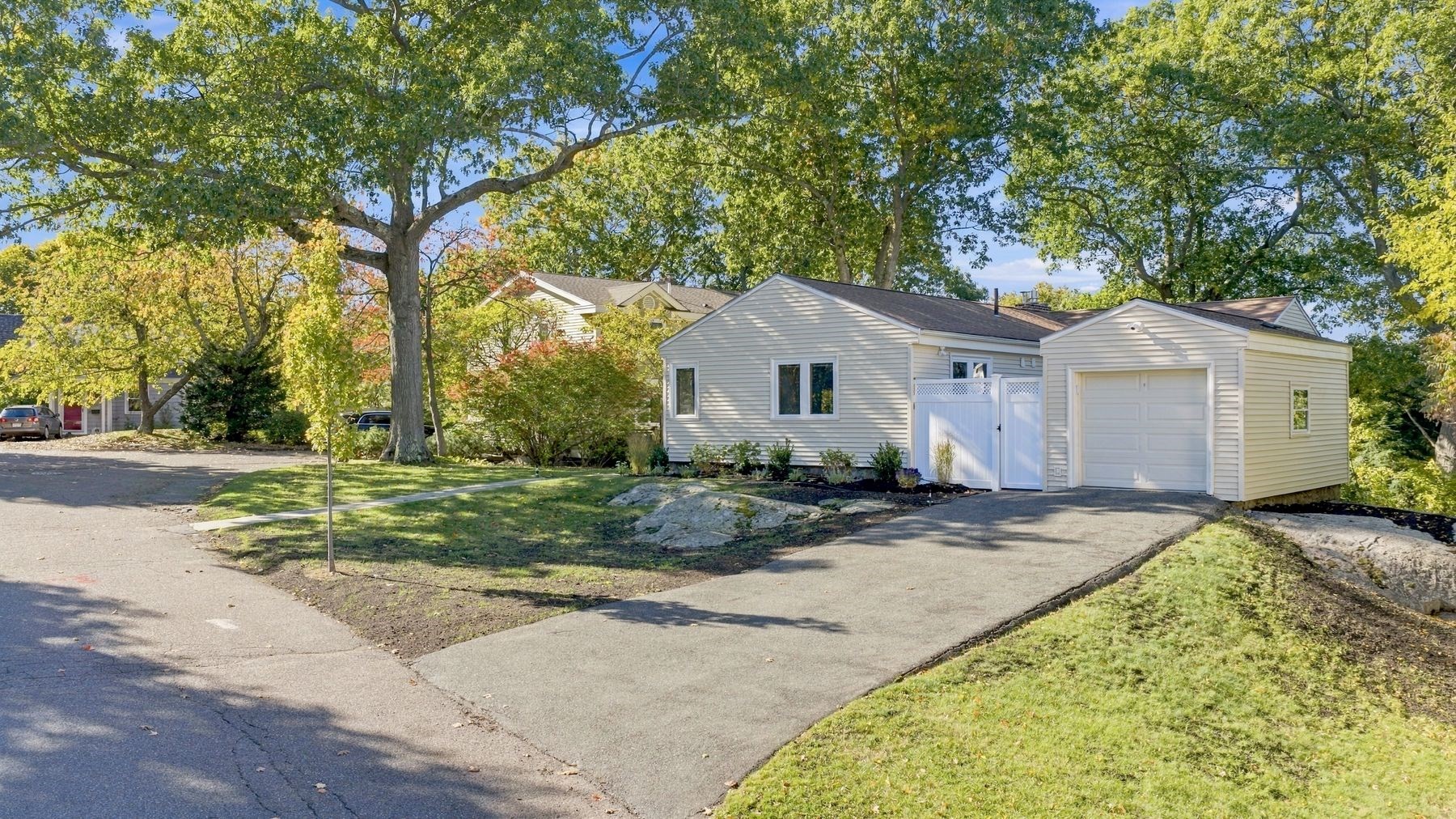 31 Amherst Road, Marblehead, MA 01945