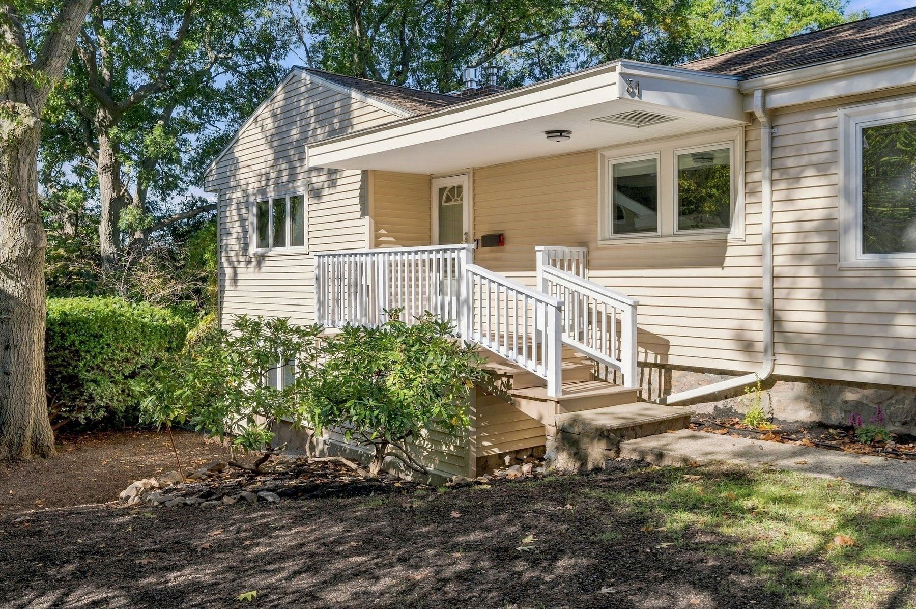 31 Amherst Road, Marblehead, MA 01945 — photo 2