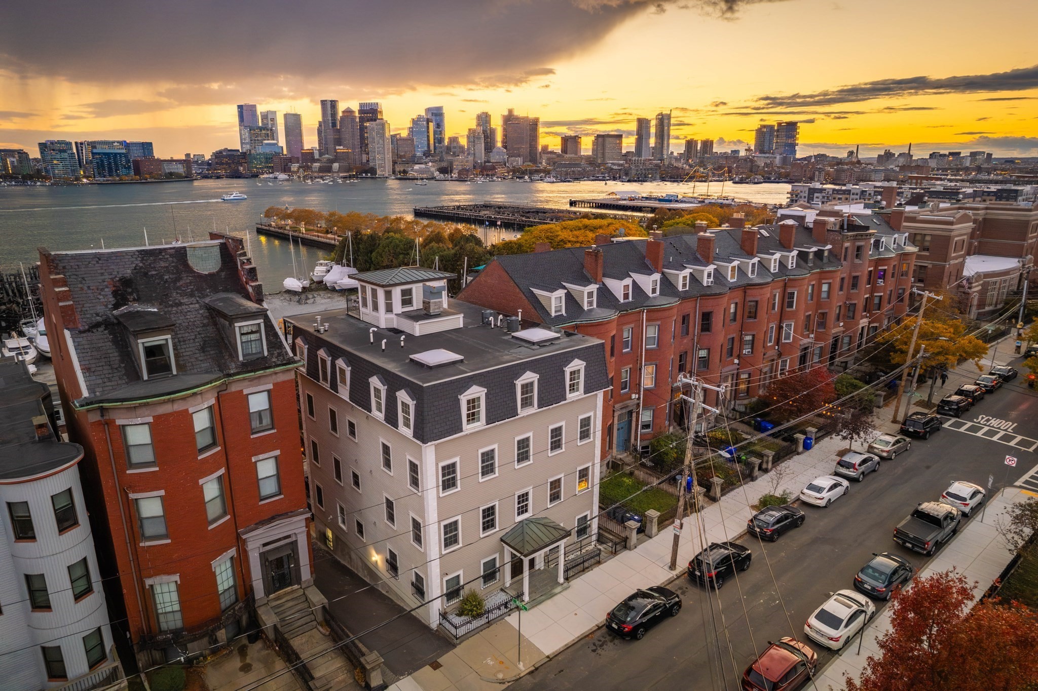 195 Webster St #4 — photo