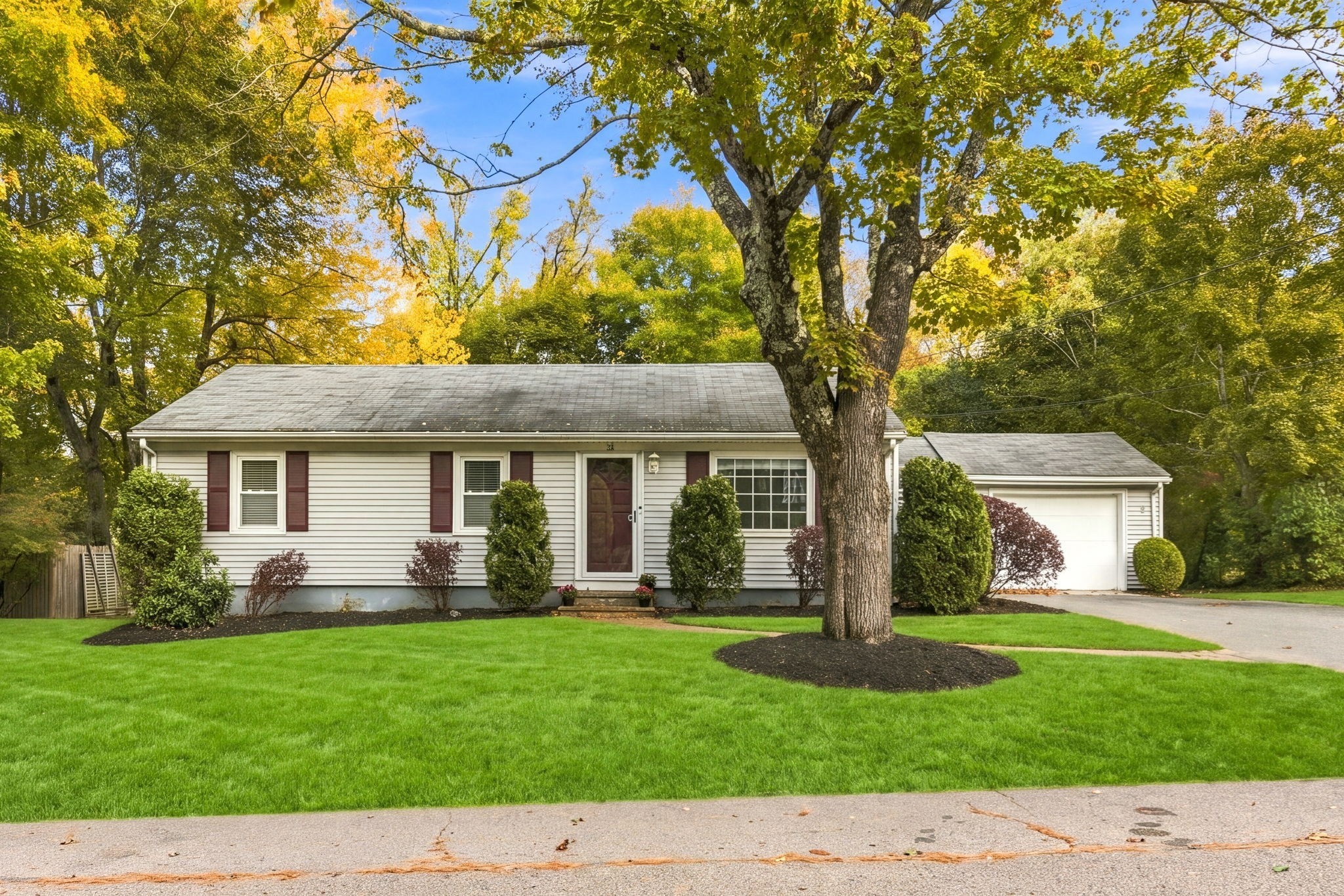 14 Winslow Rd — photo