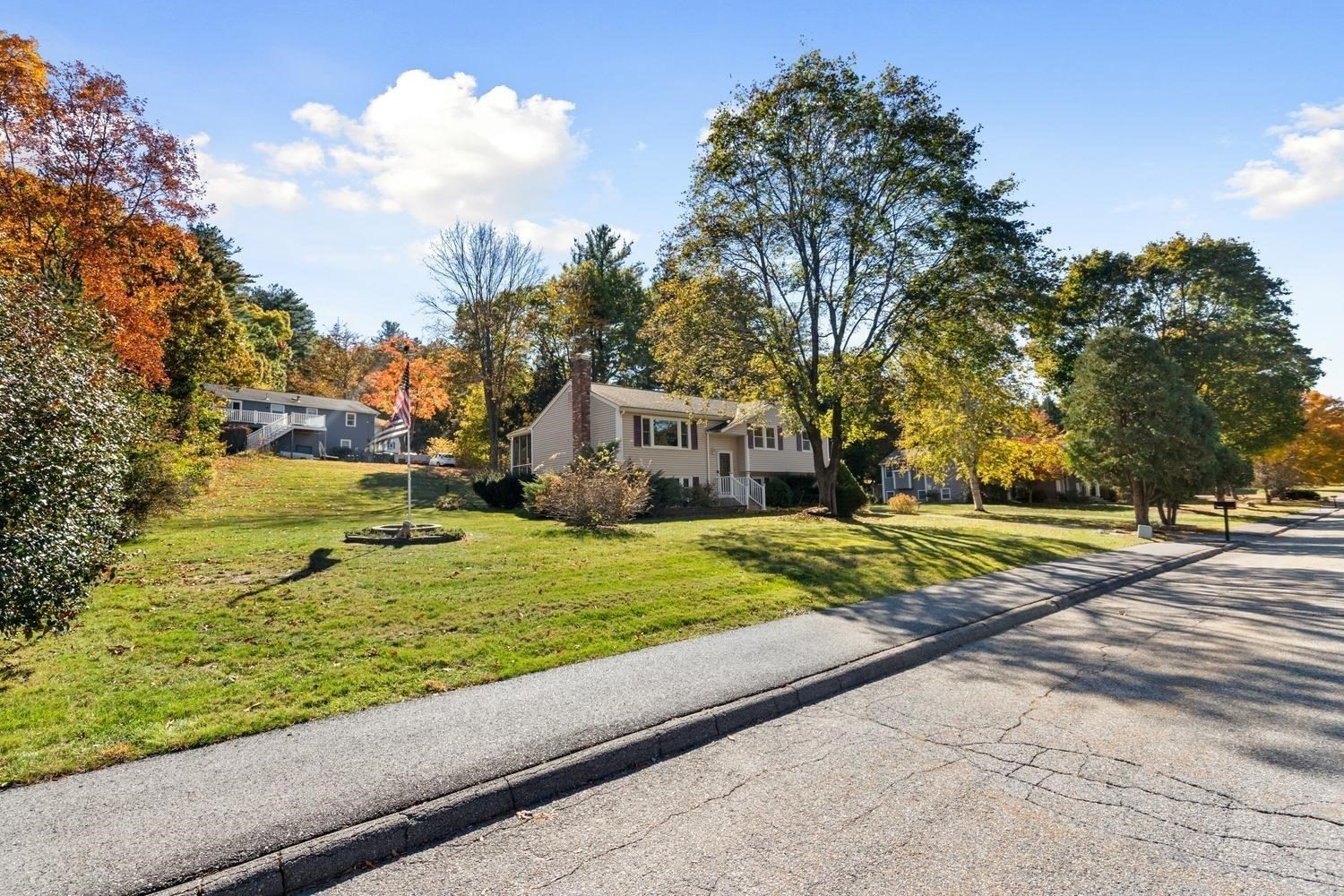 111 Simpson Road, Marlborough, MA 01752 | Realty.com