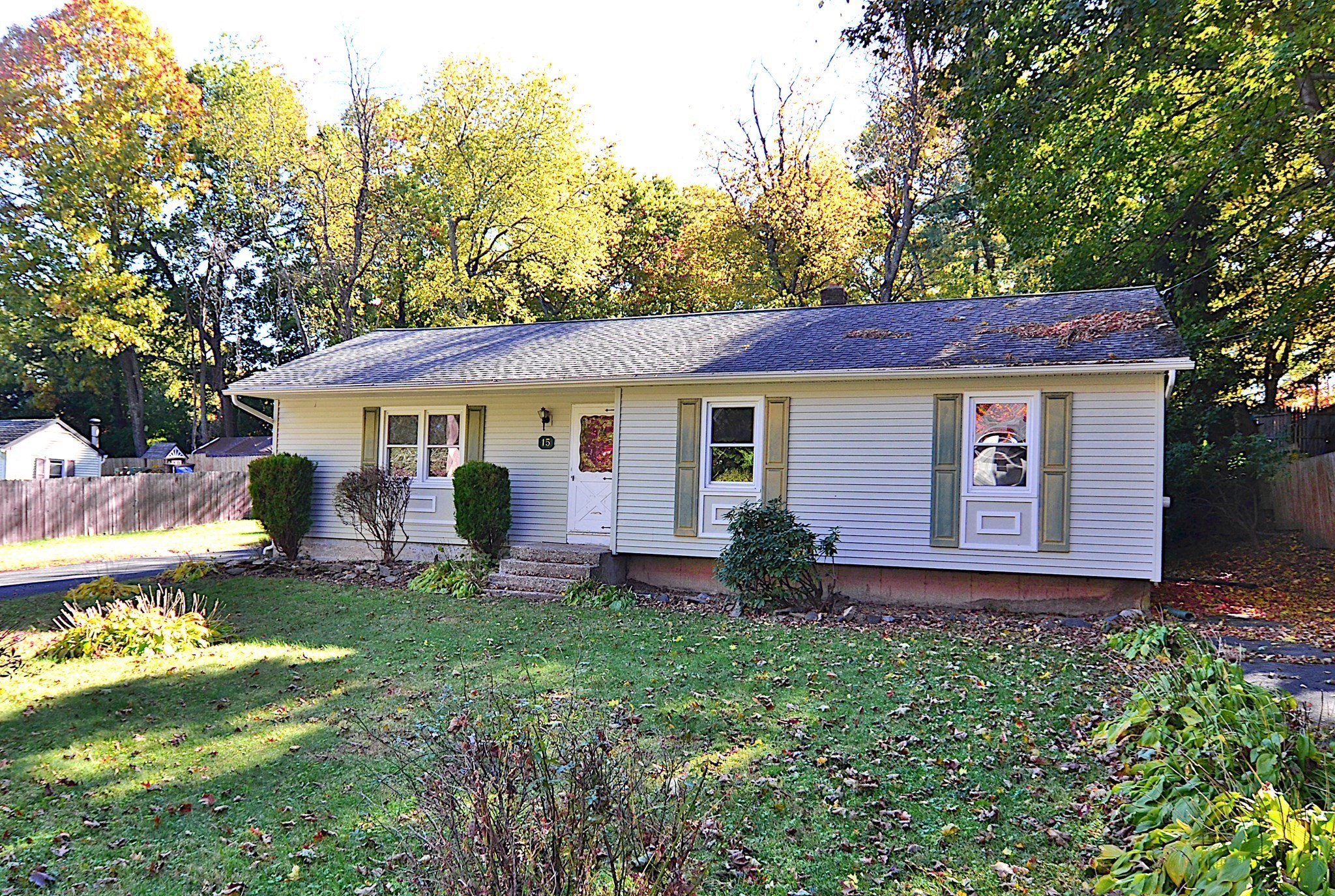 15 Lakemont Street — photo