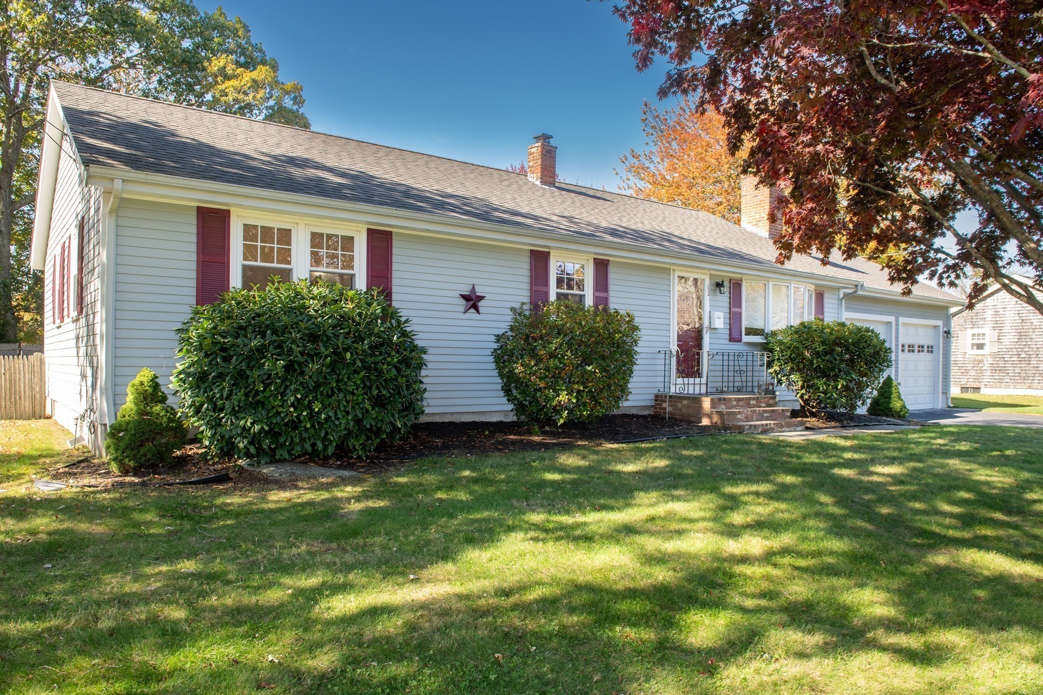10 Brook Dr — photo