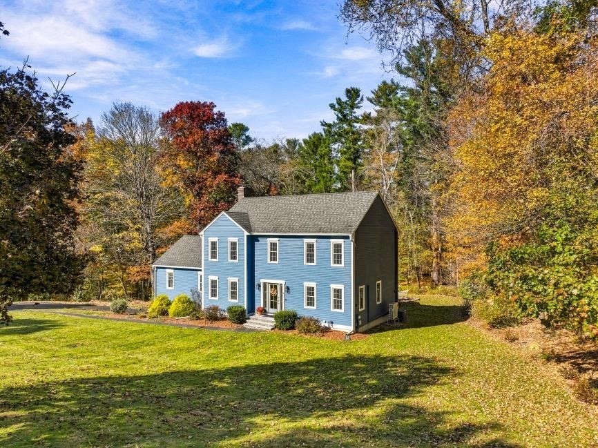 9 Jonathans Way, Upton, MA 01568 — photo 2