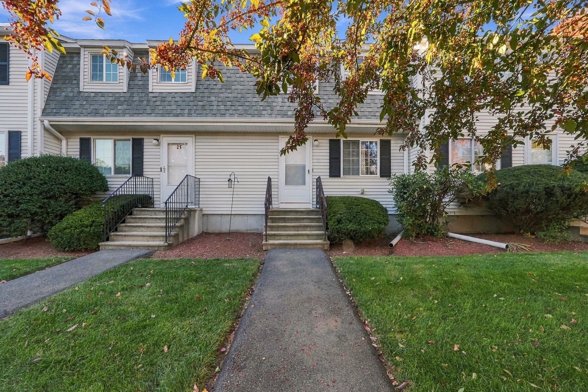 18 Westford Rd #20 — photo