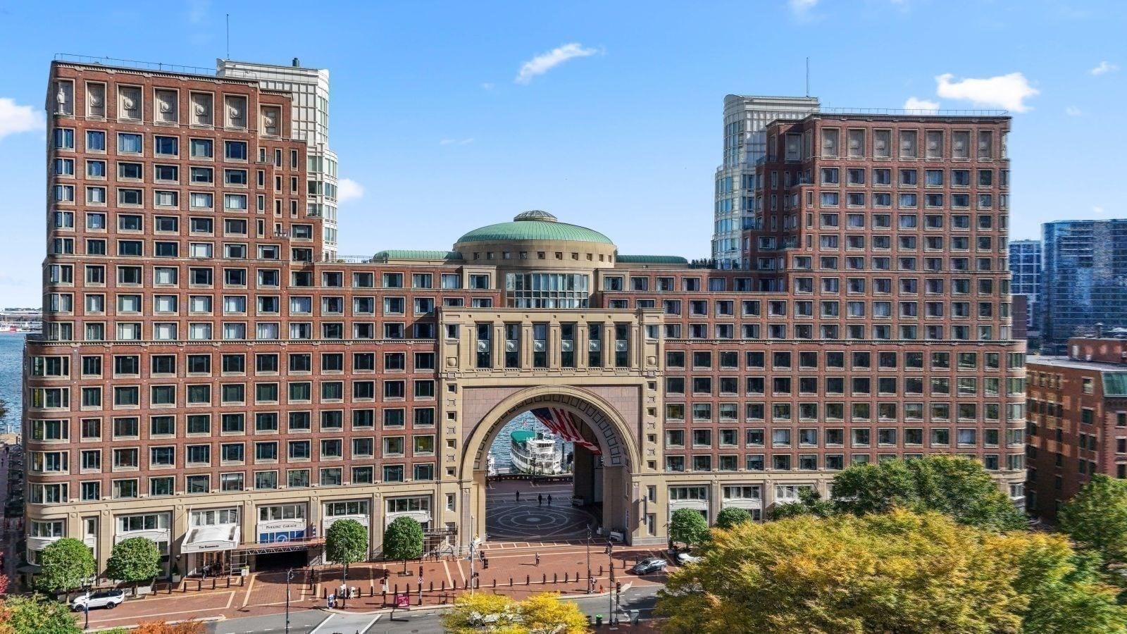 20 Rowes Wharf #604 — photo