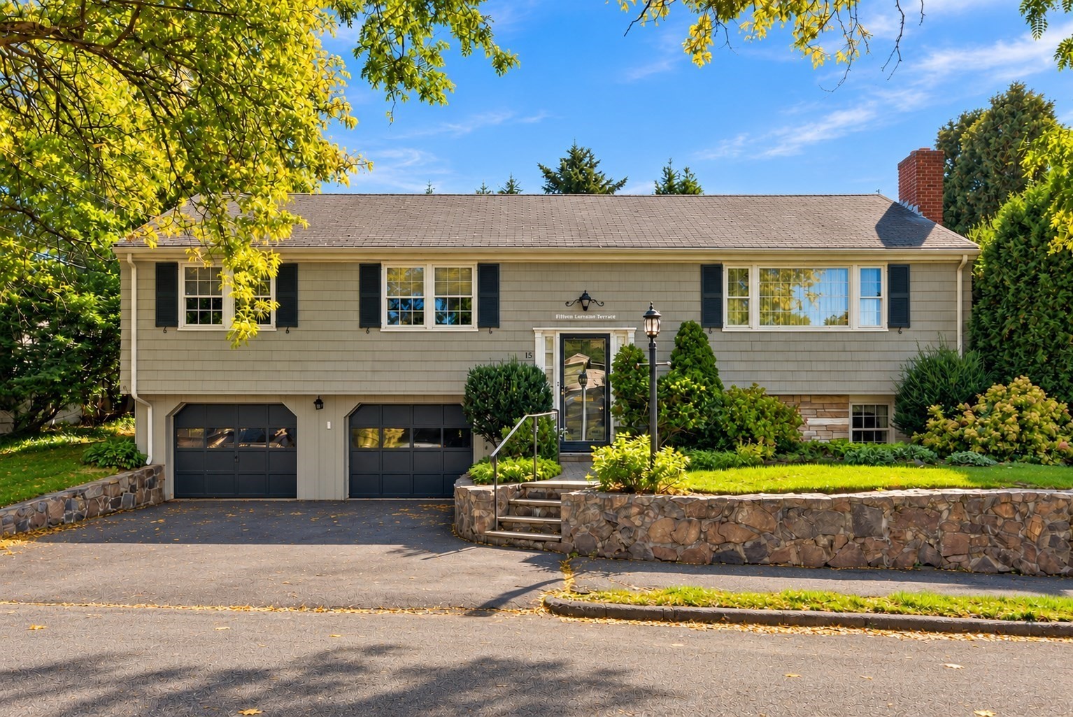 15 Lorraine Terrace — photo