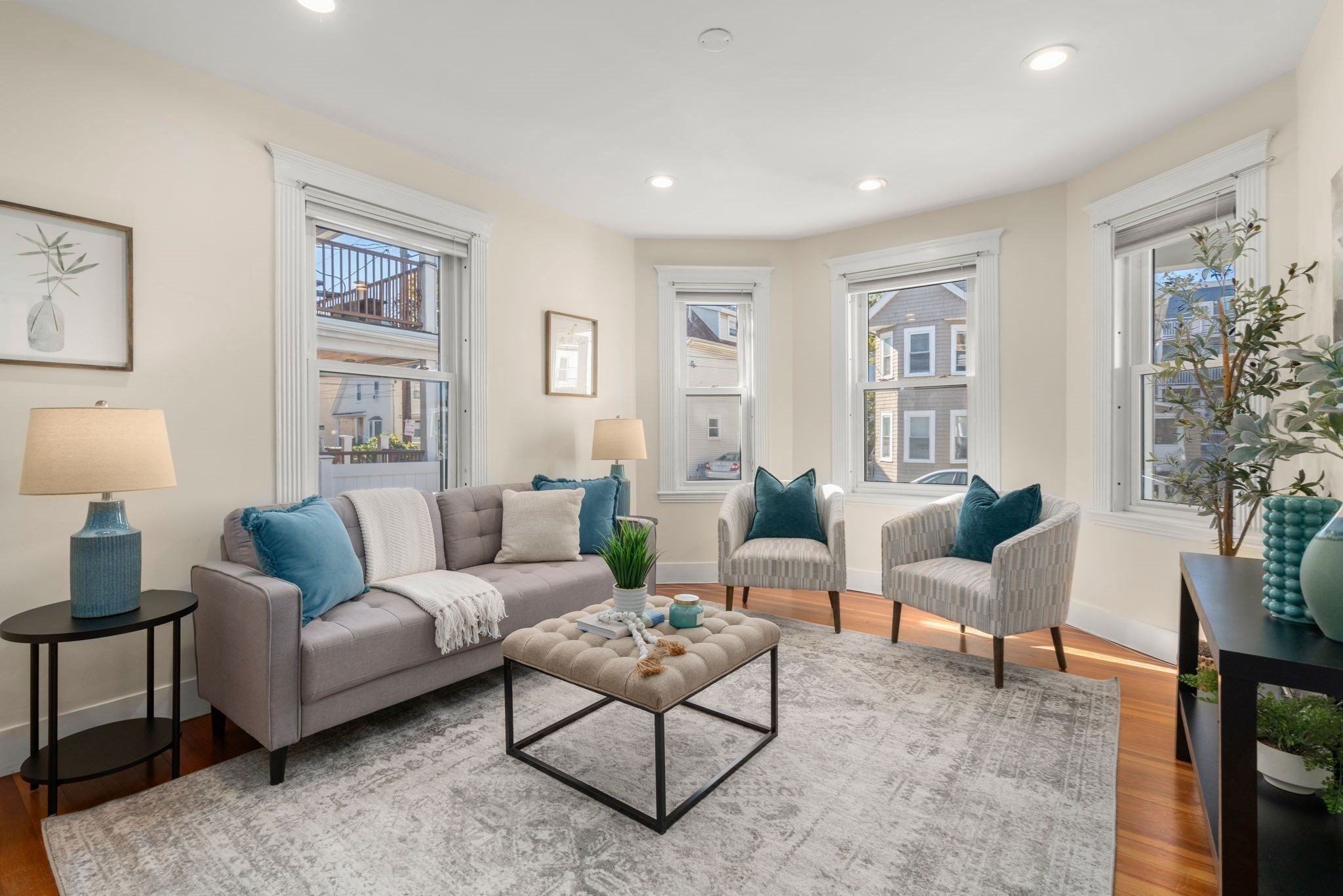 45-47 Montfern Ave #1 — photo