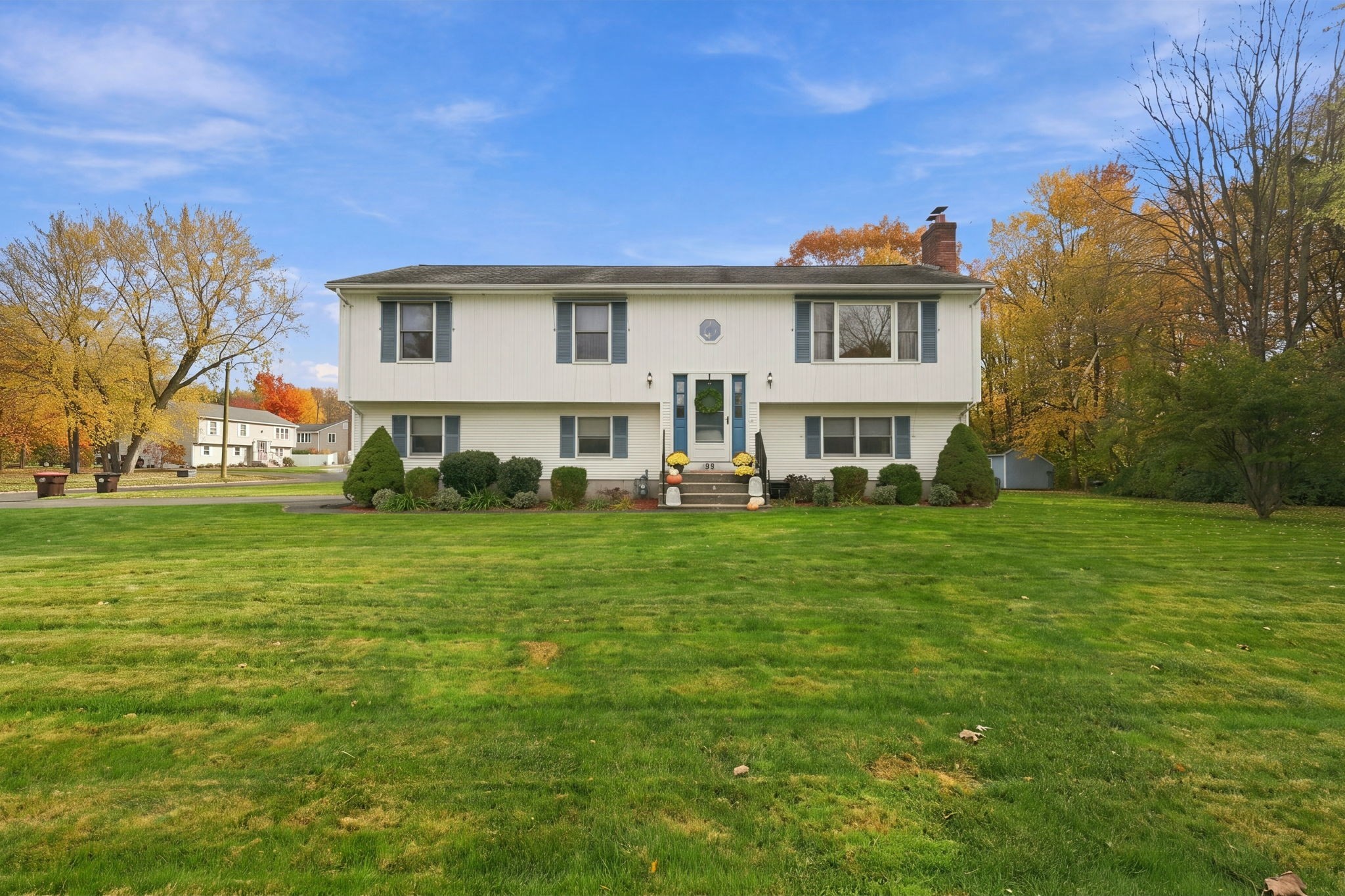 99 Paul Revere Dr — photo