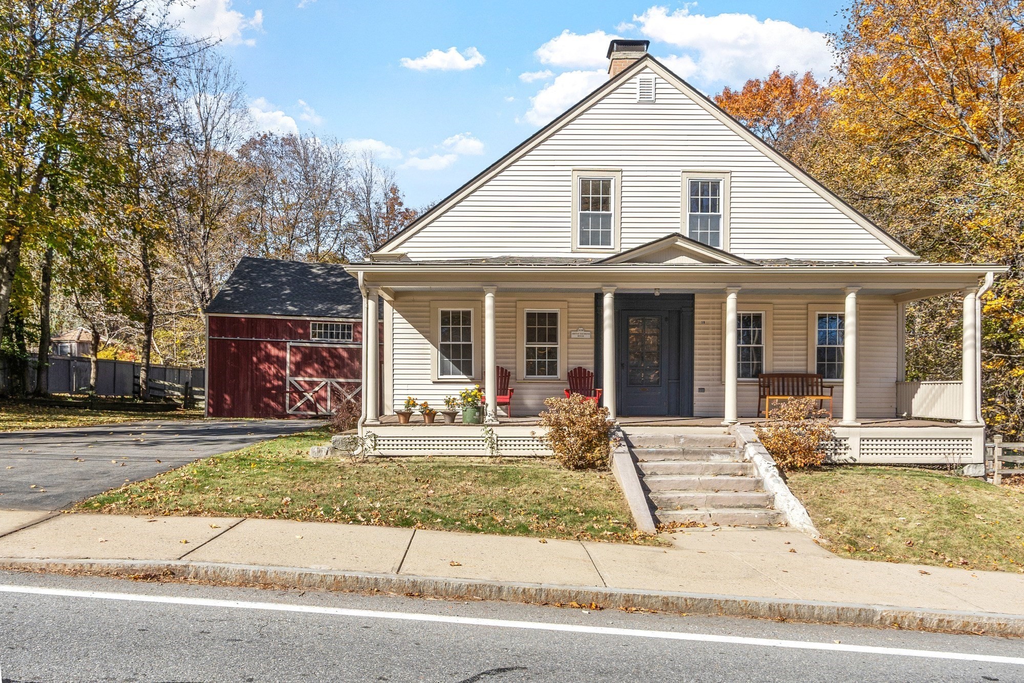 18 Bacon Street — photo