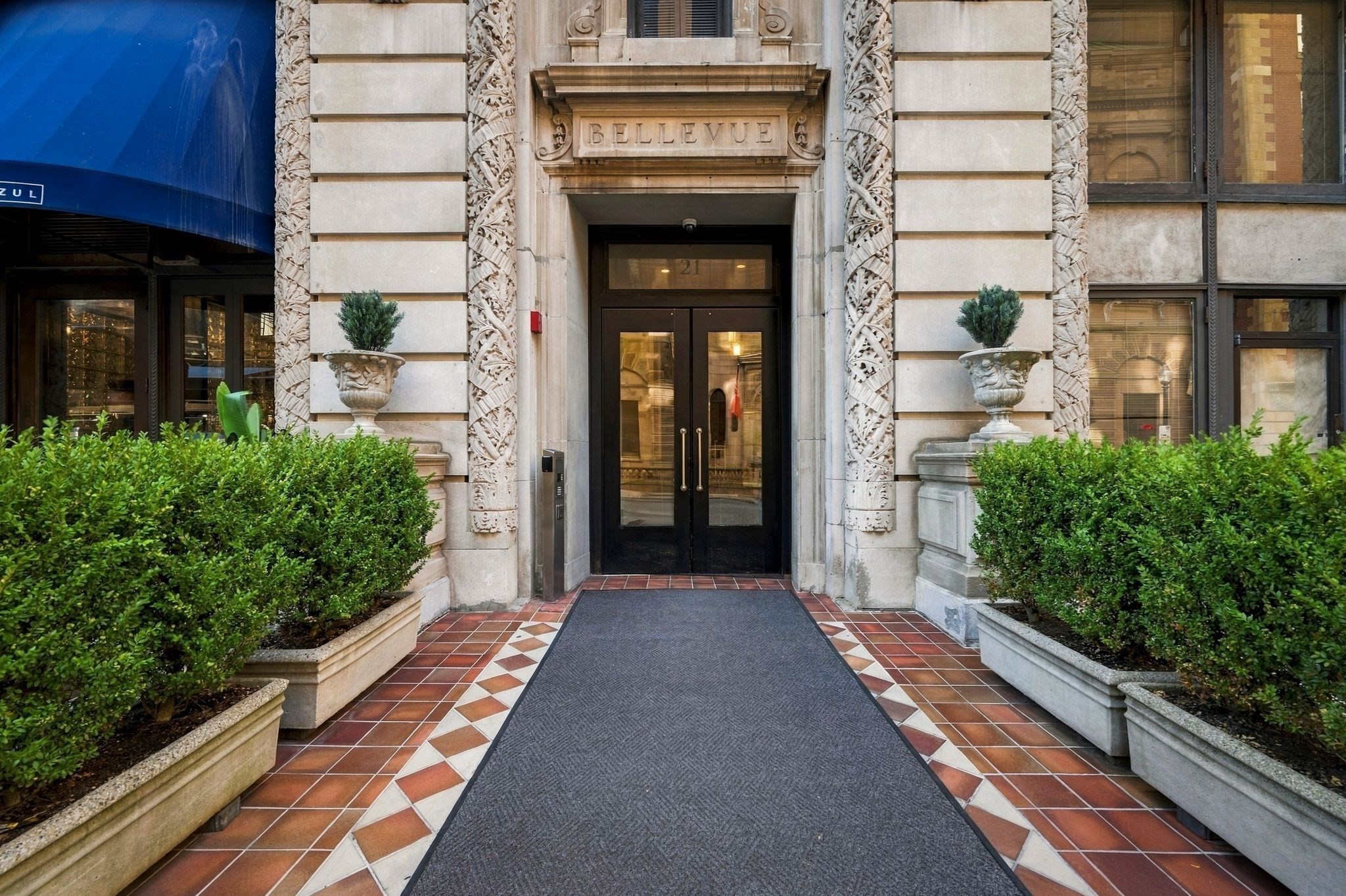 21 Beacon St #4T — photo