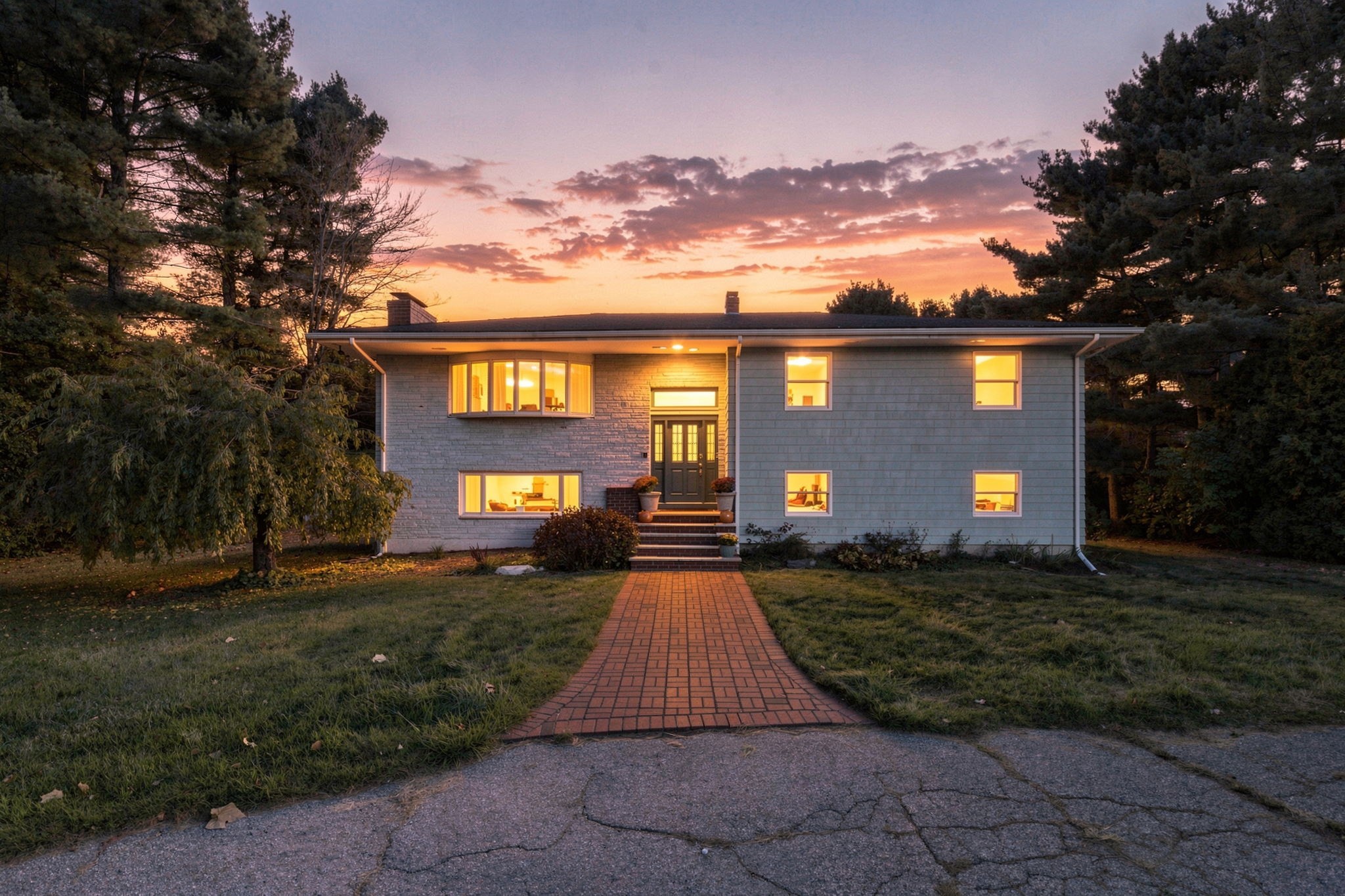 12 Pond Brook Cir — photo