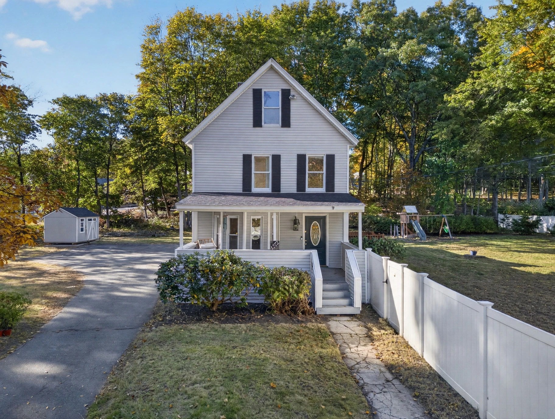 1272 Mammoth Rd — photo