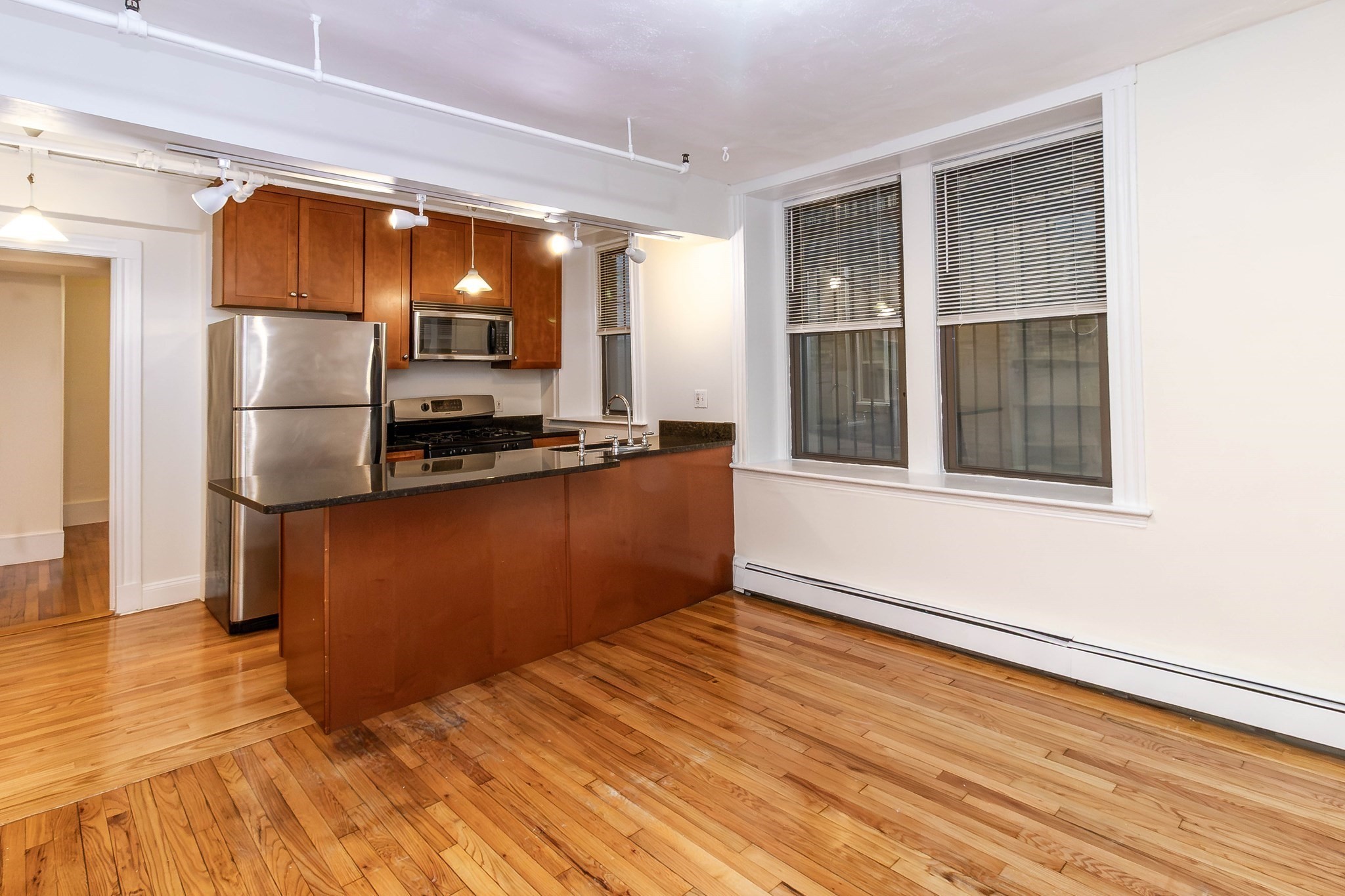 51 Park Dr #B1 — photo
