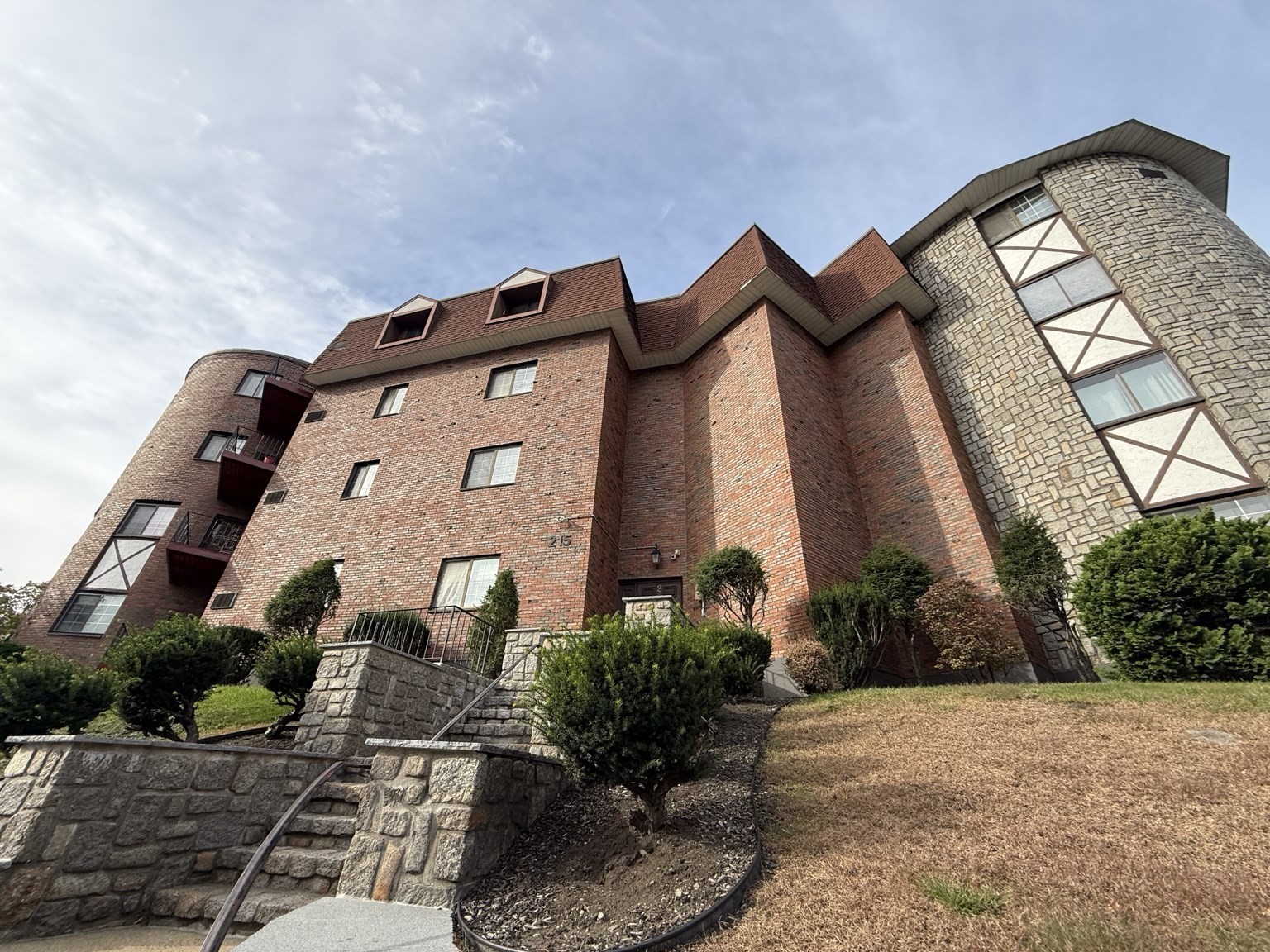 215 Thomas Burgin Parkway #25 — photo