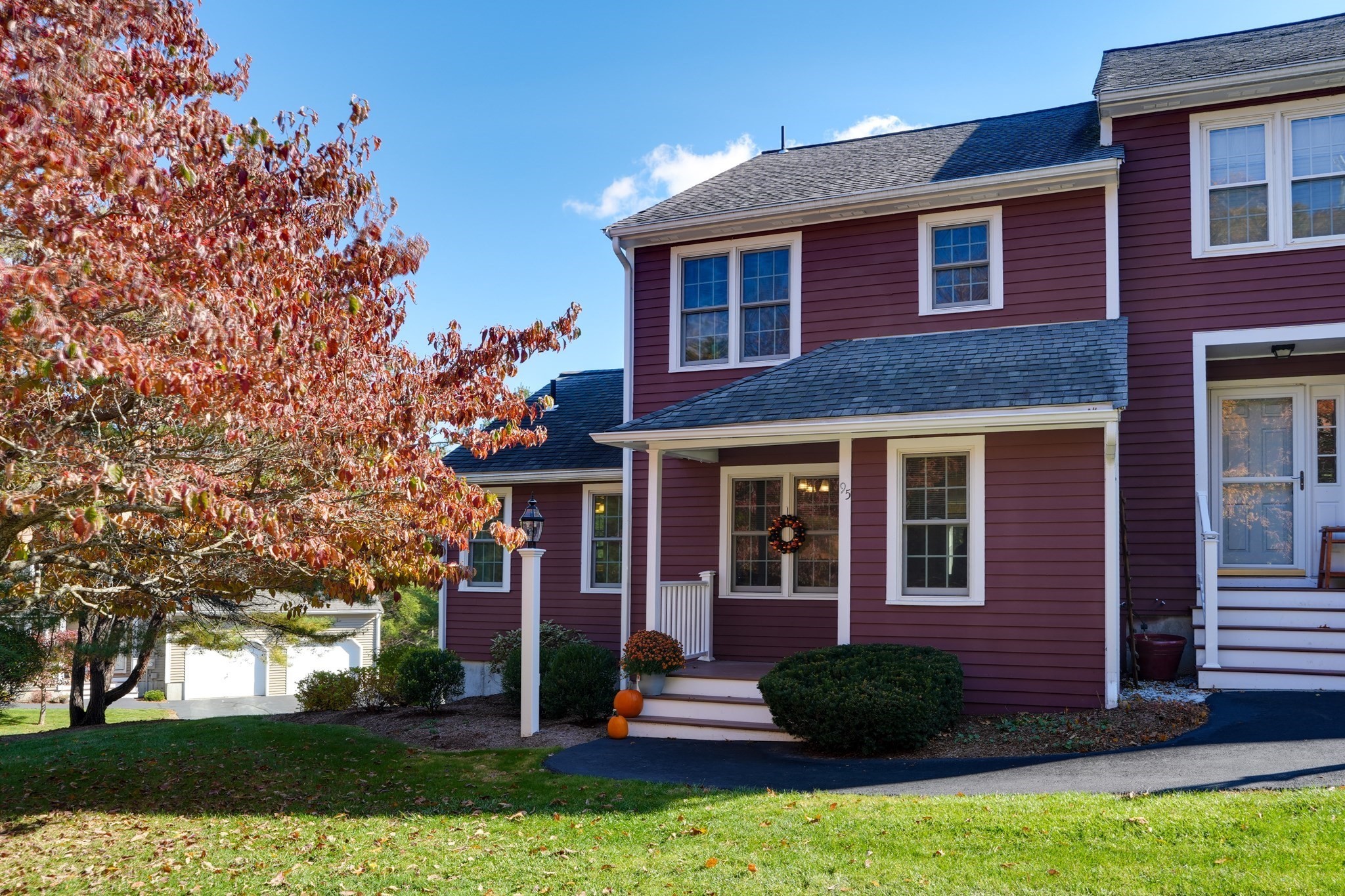95 Laurelwood Drive #95 — photo