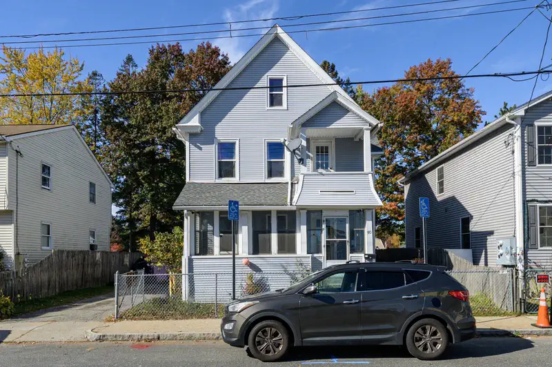50 Miller St — photo