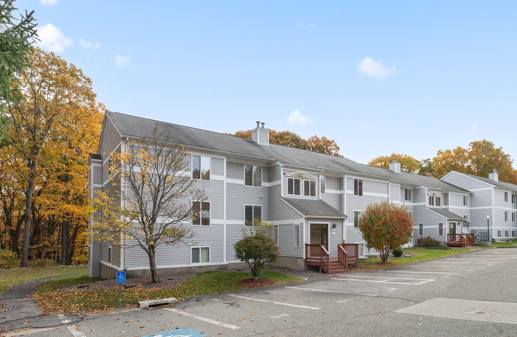 330 Sunderland Rd #57 — photo