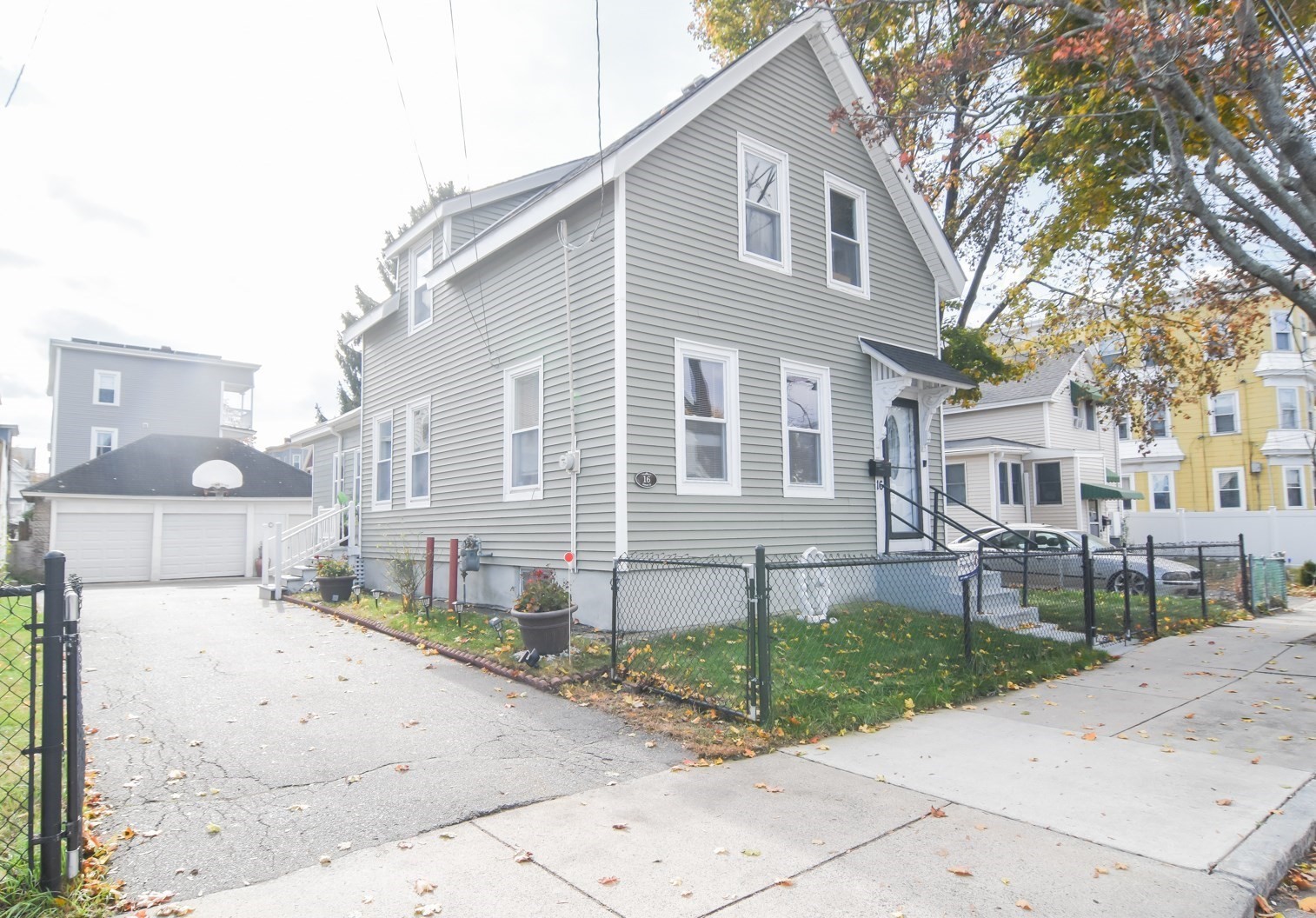 16 Dracut St. — photo